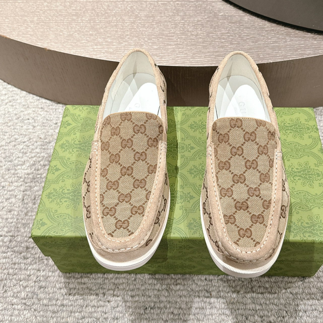 GG Men's 25 Original GG Loafer Brown Canvas 592172