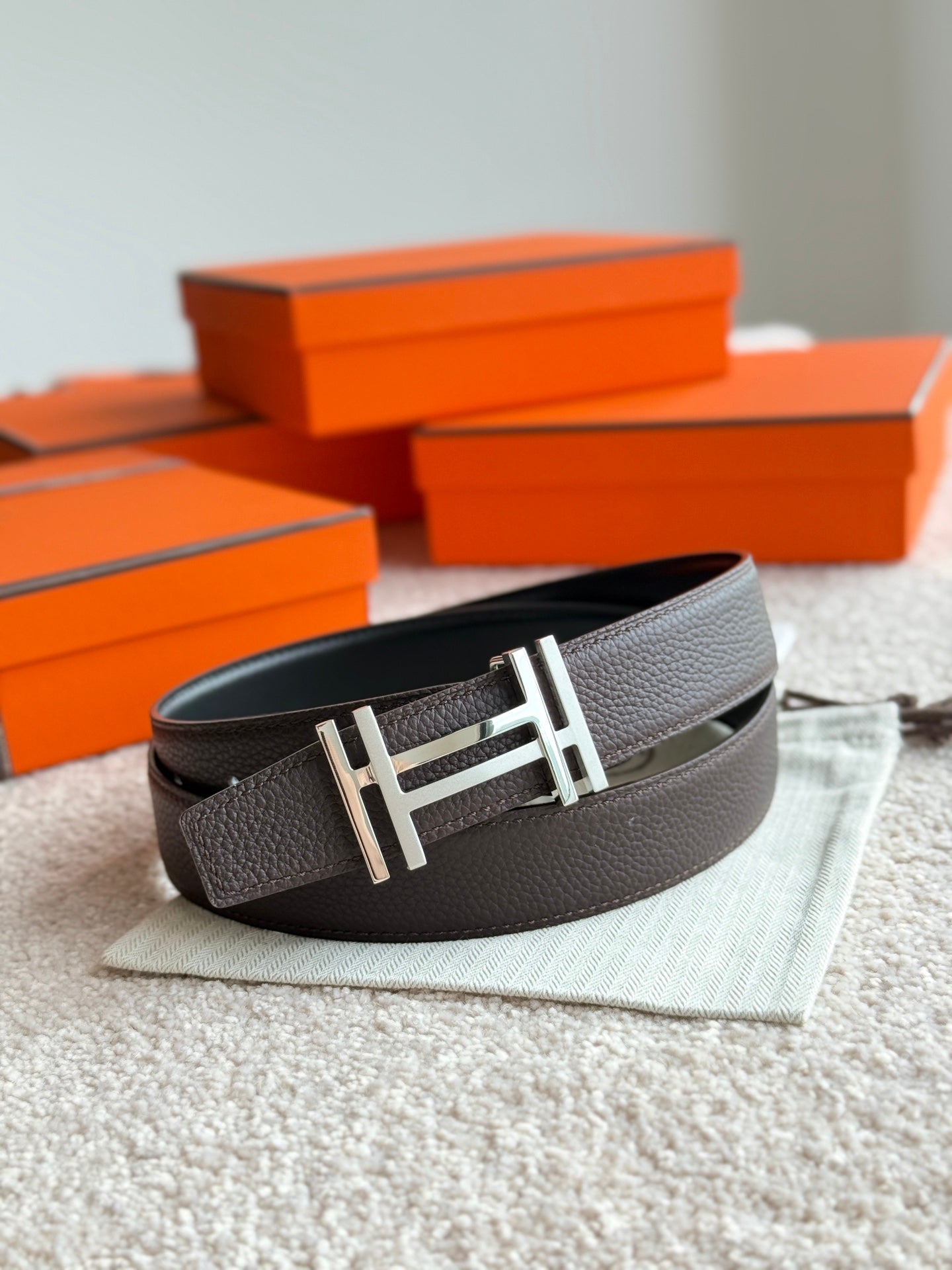 HM H au Carre Buckle Belt 32mm Black Chocolate Leather 187769