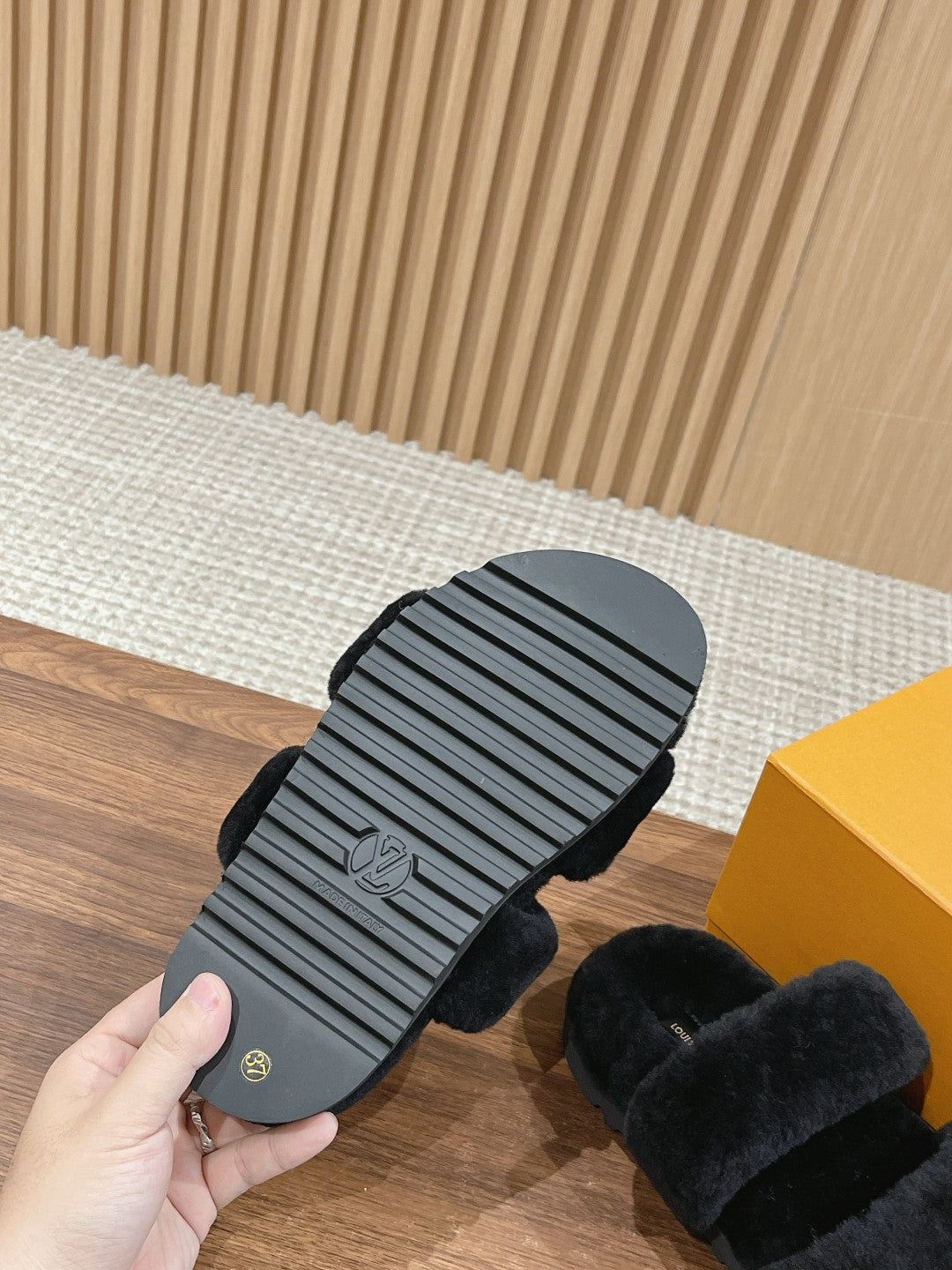 LV Sunset Flat Comfort Mule Black Wool