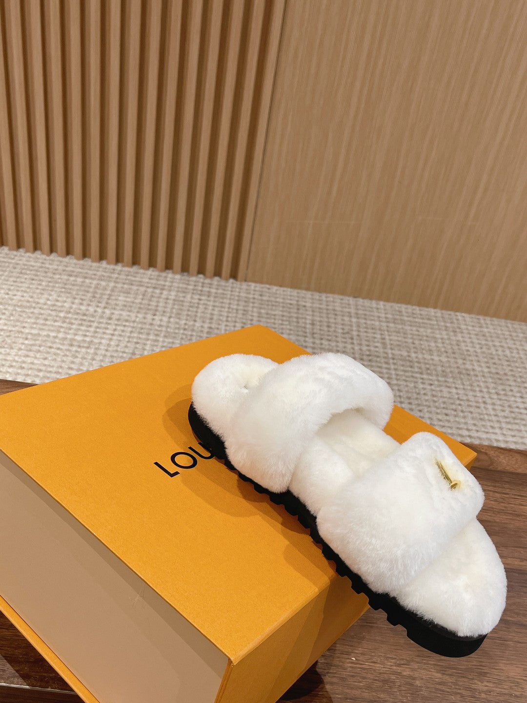 LV Sunset Flat Comfort Mule White Wool