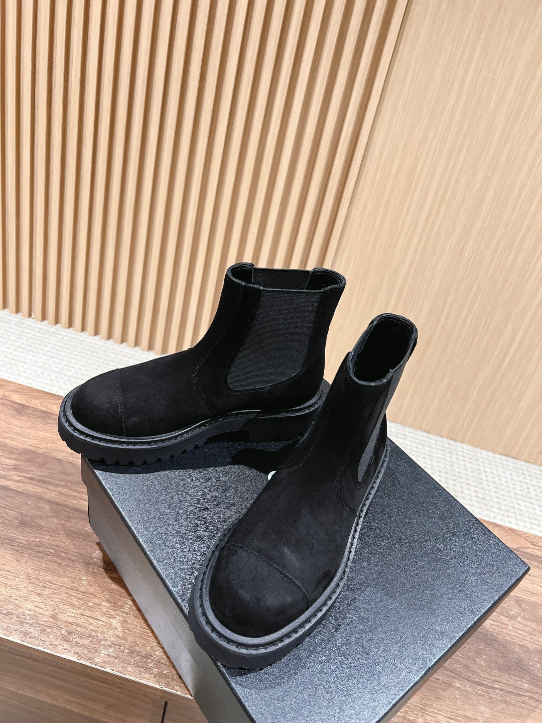 CC Chelsea Ankle Boots Black Suede 937075