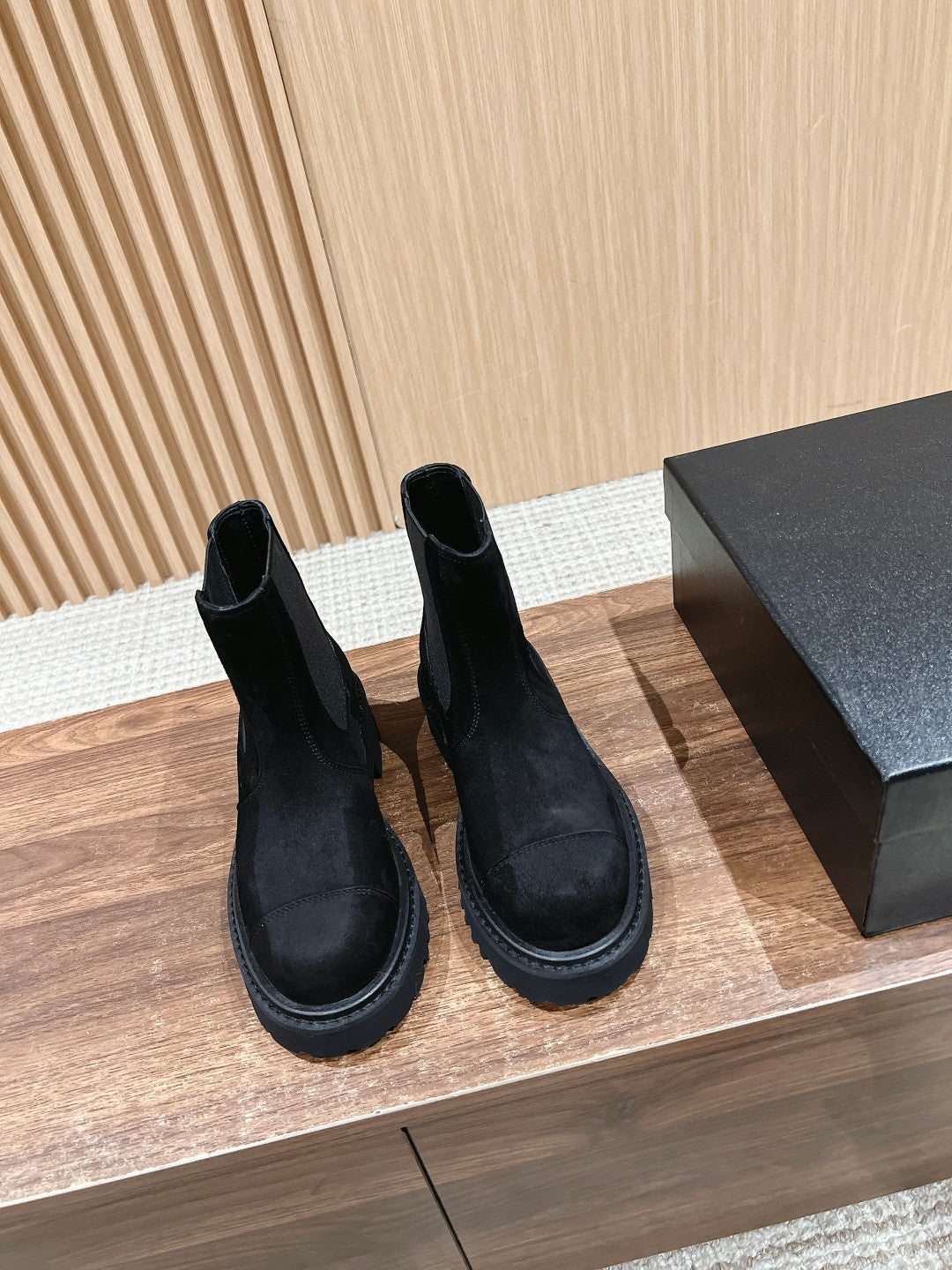 CC Chelsea Ankle Boots Black Suede 937075