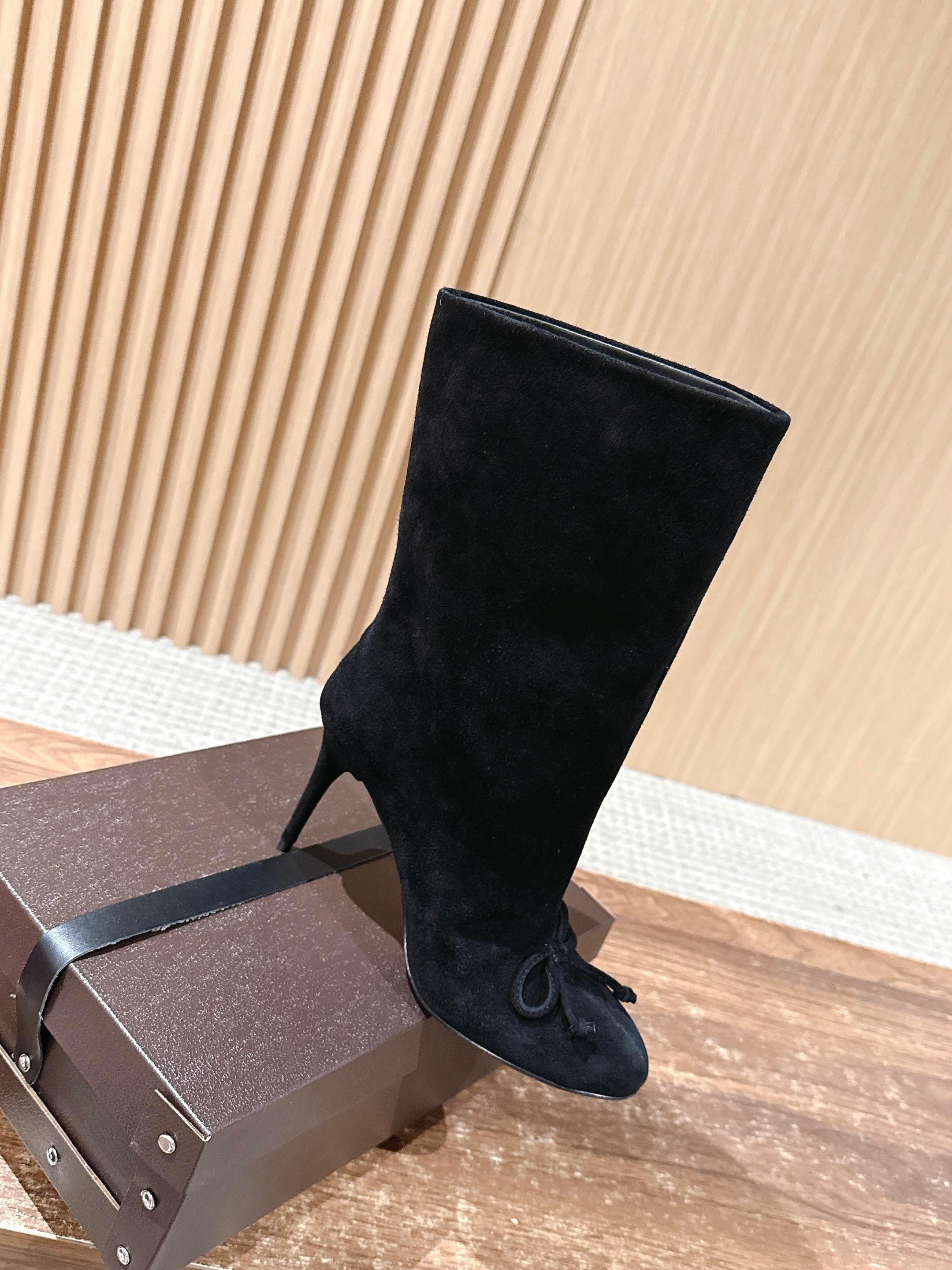 ALAIA high-heeled short boots black suede 386011