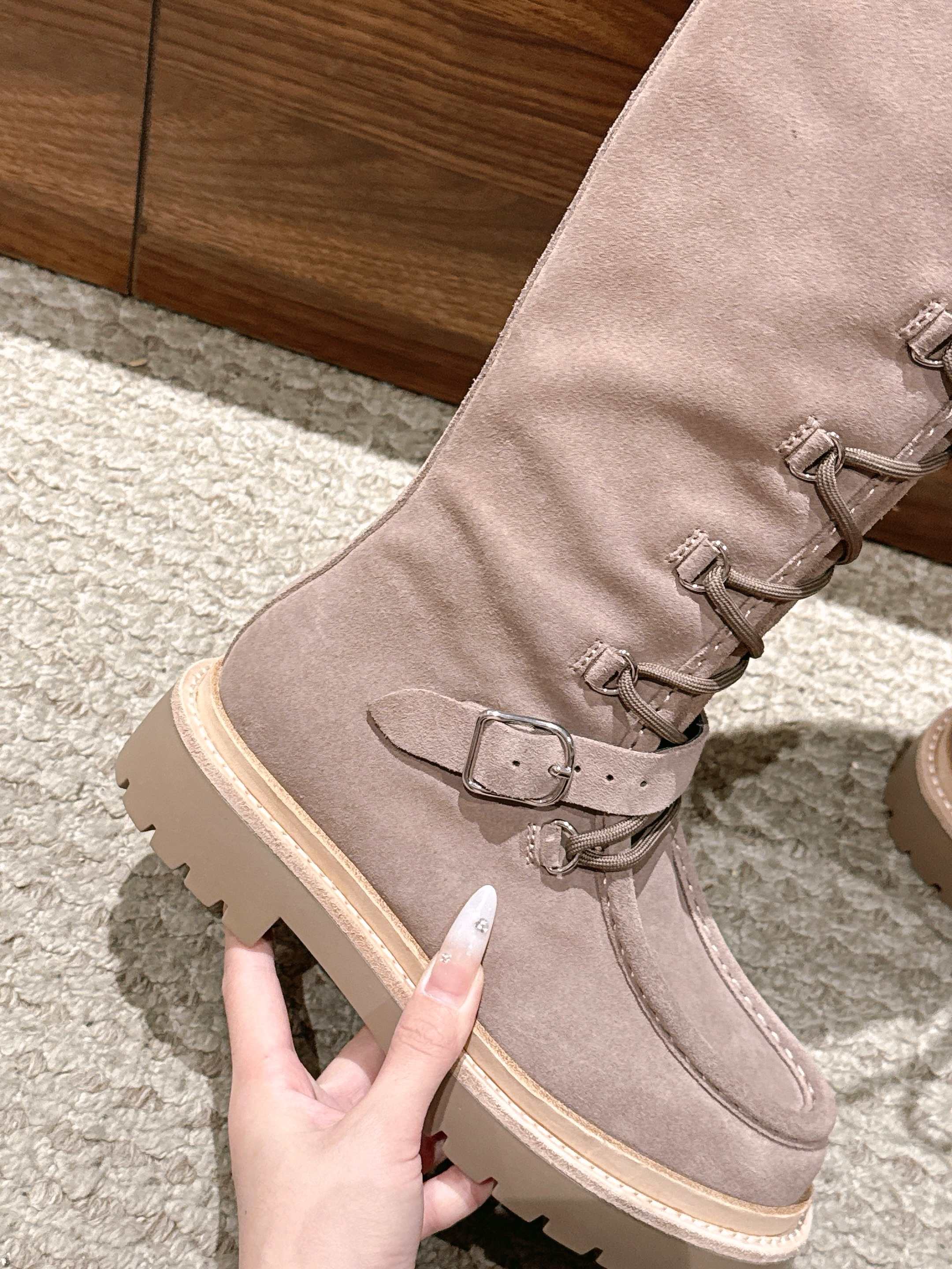 HM 25 High Boots Light Taupe Suede 512532