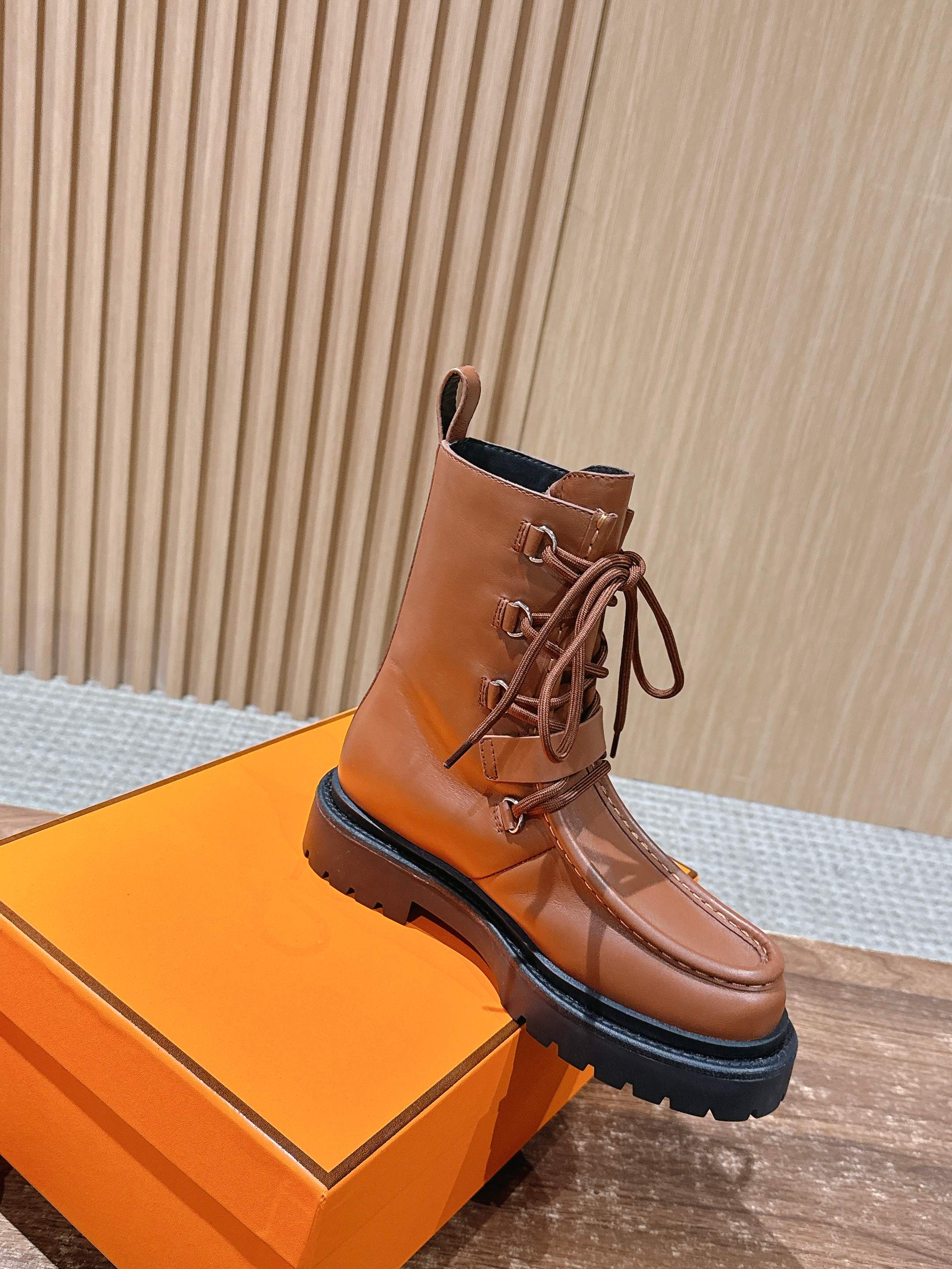 HM 25 Boots Brown Black Calfskin 512538