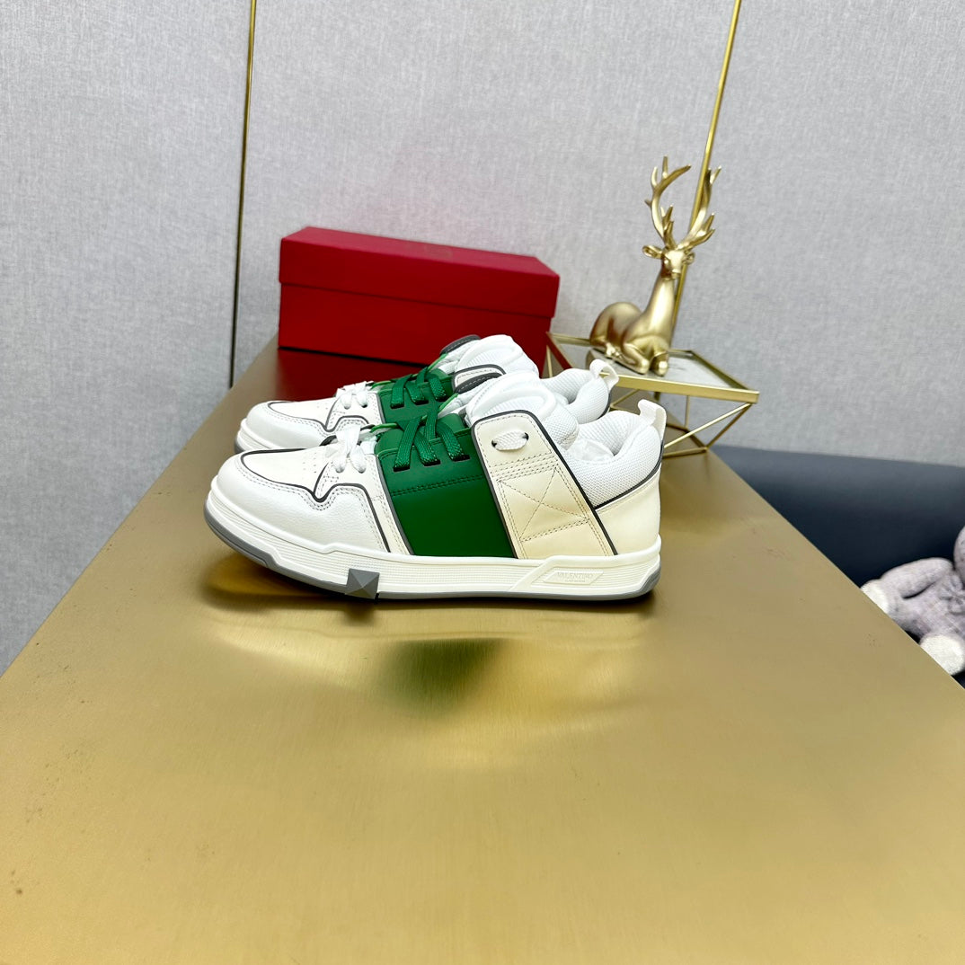 One Stud Sneaker Garavani Calfskin Fabric Green White