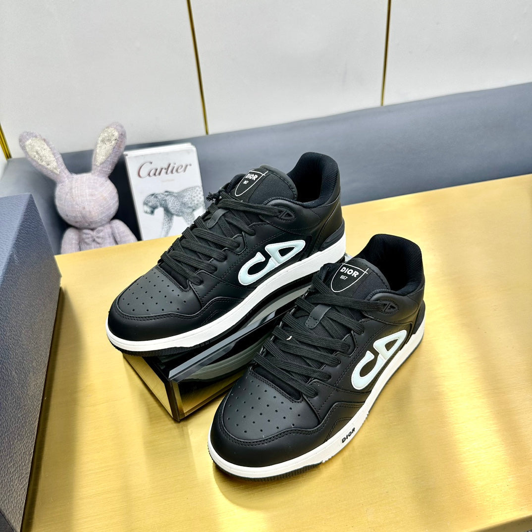 CD B57 Low-Top Sneaker In Black Calfskin 993837