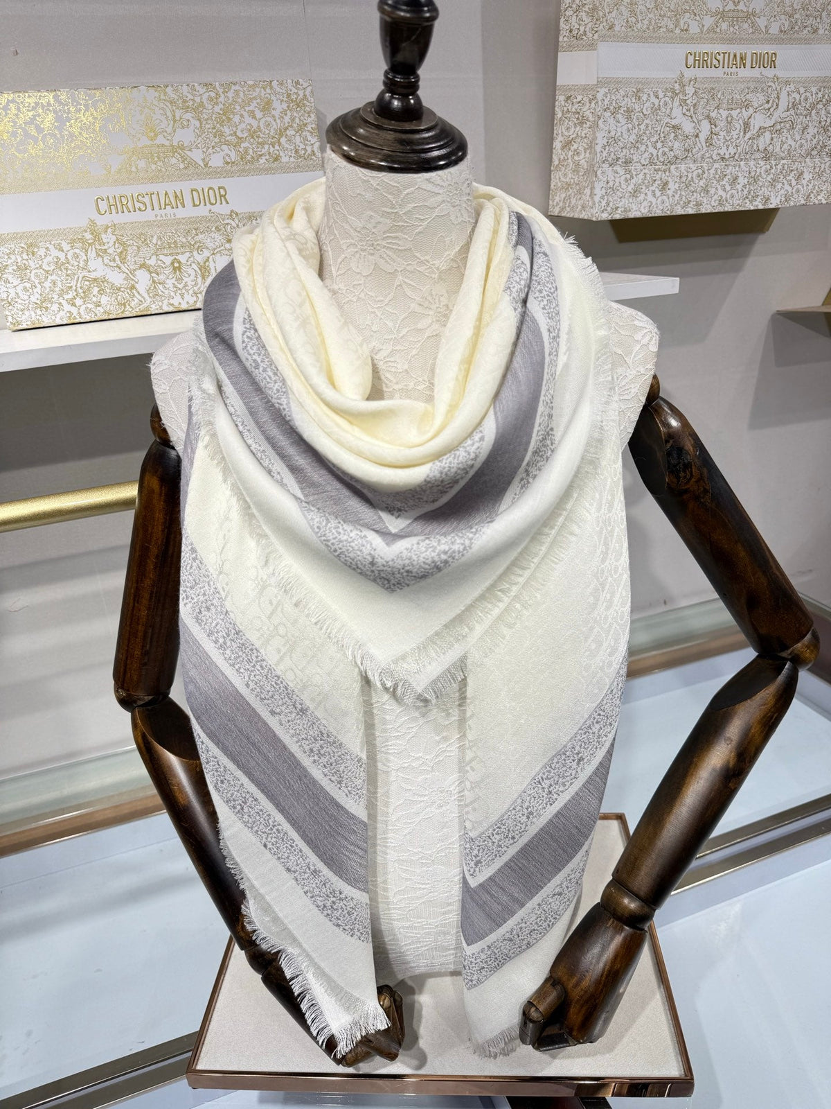 Dior 2026 Oblique Scarf 140cm Cashmere And Silk 217009