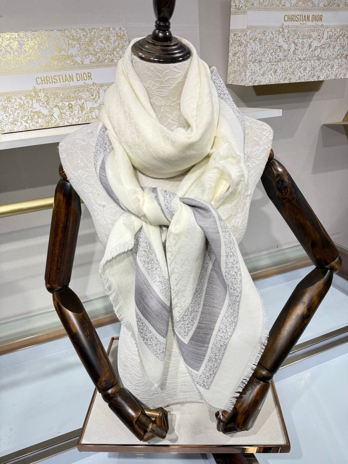 Dior 2026 Oblique Scarf 140cm Cashmere And Silk 217009