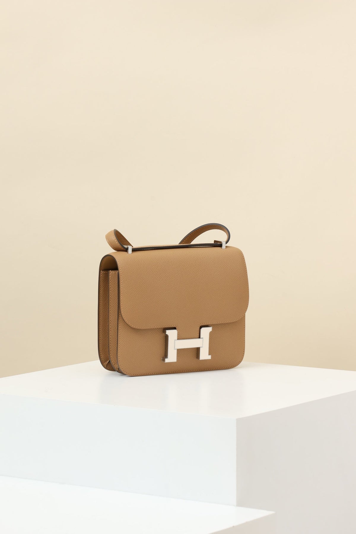 High-end Hermes 2026 Constance Bag 19cm Epsom Calfskin