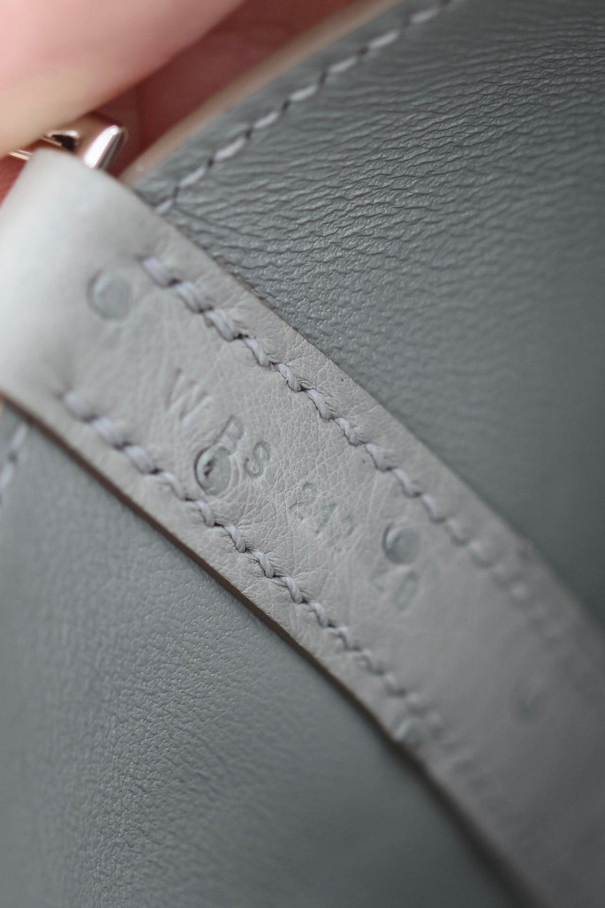 High-end Hermes 2026 Picotin Lock 14 Bag Ostrich Leather