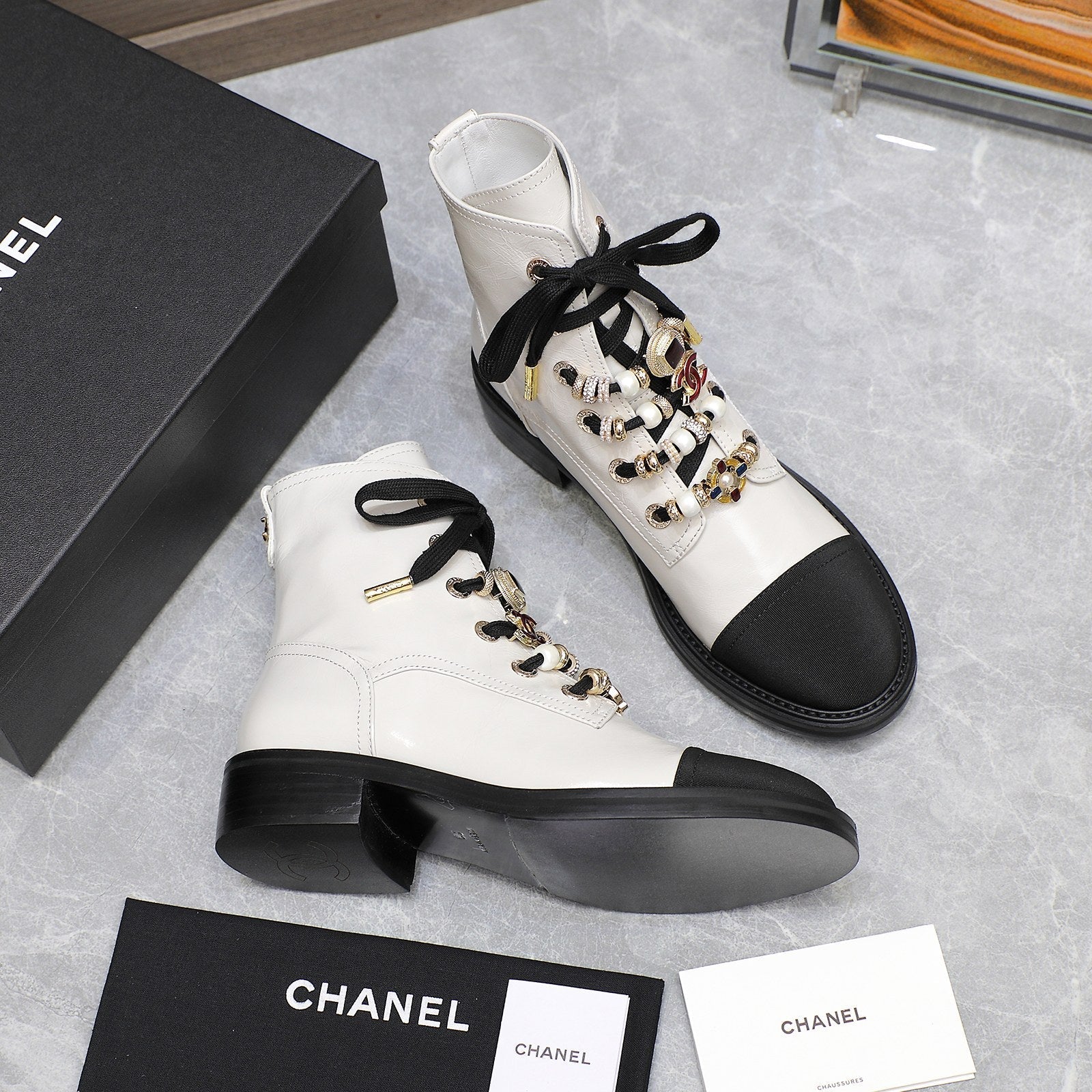 CC Ankle Boots 30mm White Wrinkled Cowhide