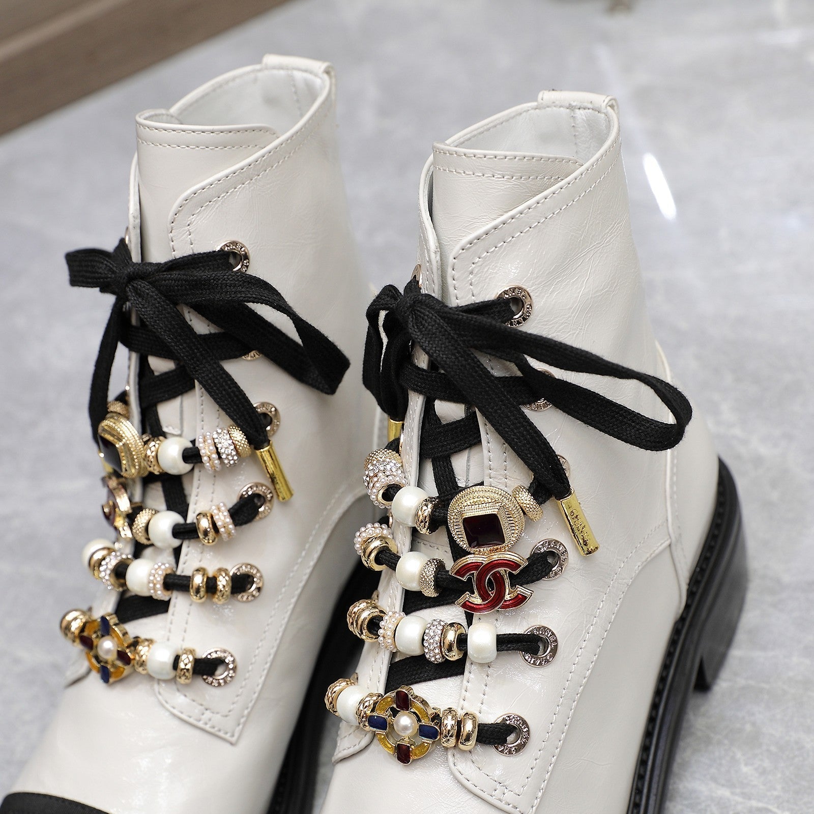 CC Ankle Boots 30mm White Wrinkled Cowhide