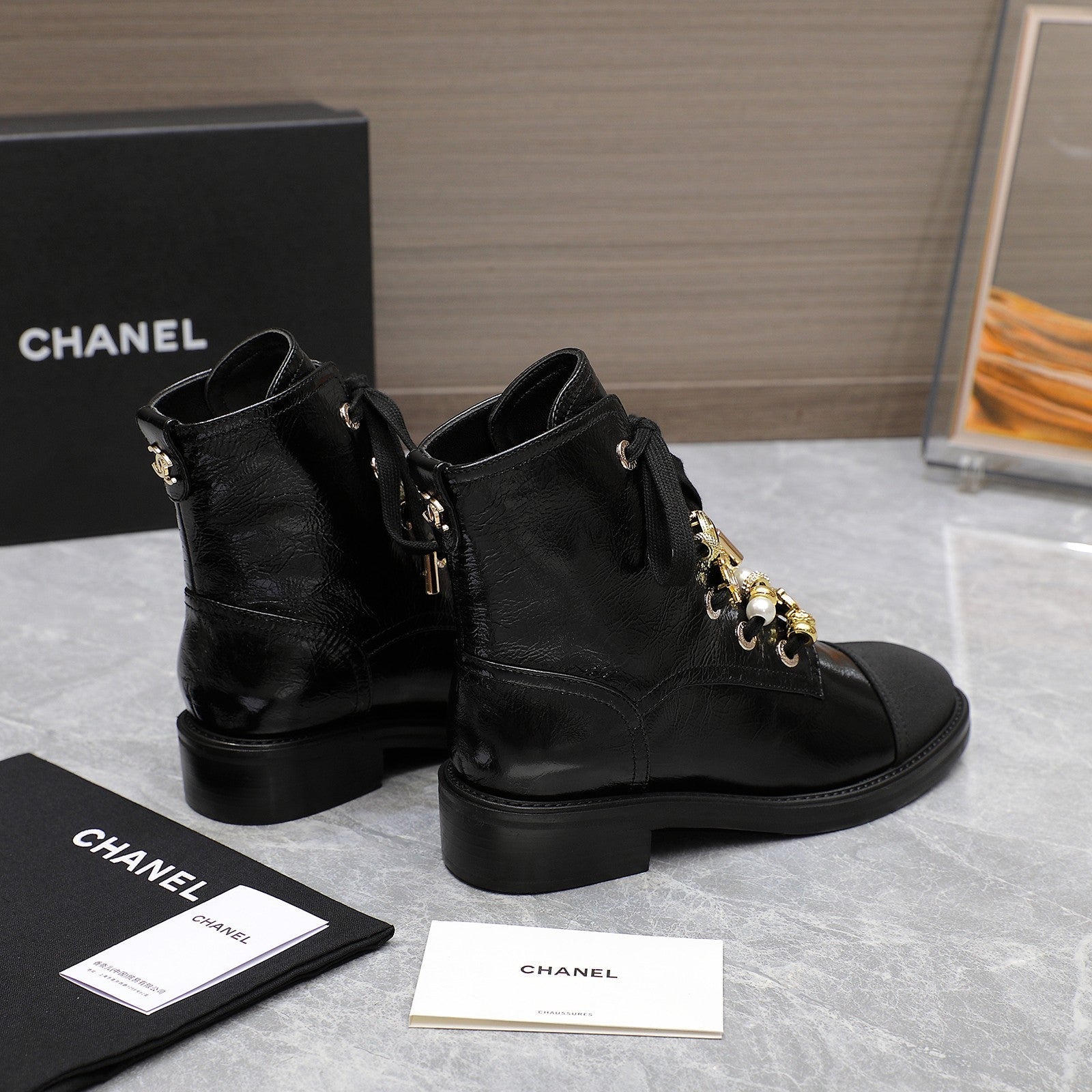 CC Ankle Boots 30mm Black Wrinkled Cowhide