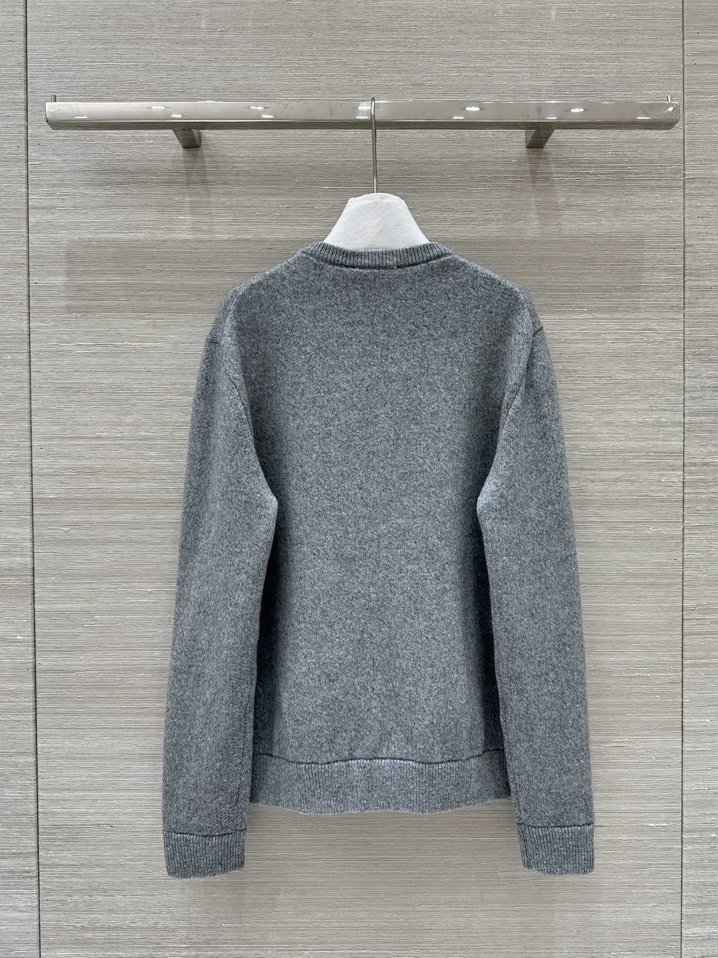 Gucci 25 Embroidered Pullover Sweater Gray Wool