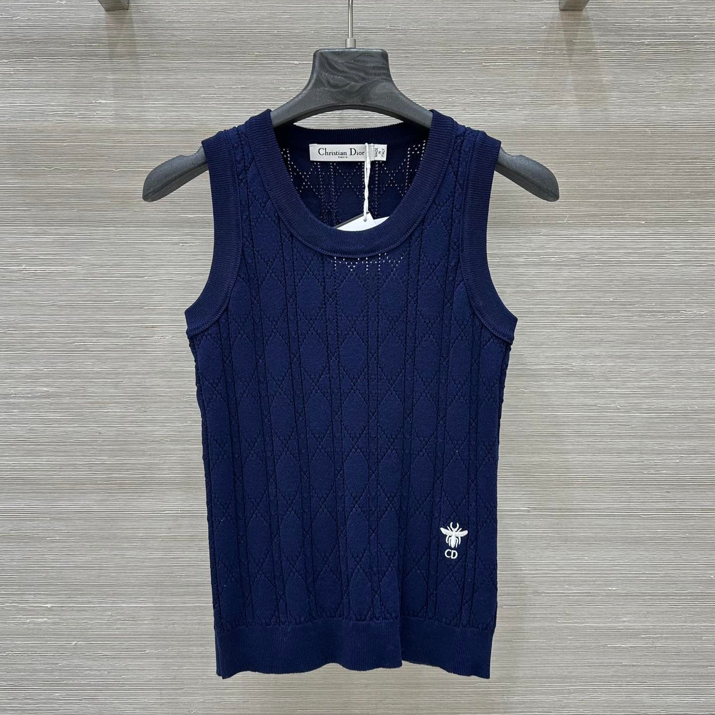 CD 25 Hollow Knitted Vest Blue Silk Wool