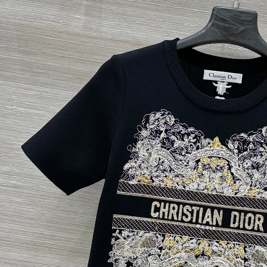 CD 25 Star Embroidery Knitted Short-sleeved Top Black Tencel Wool