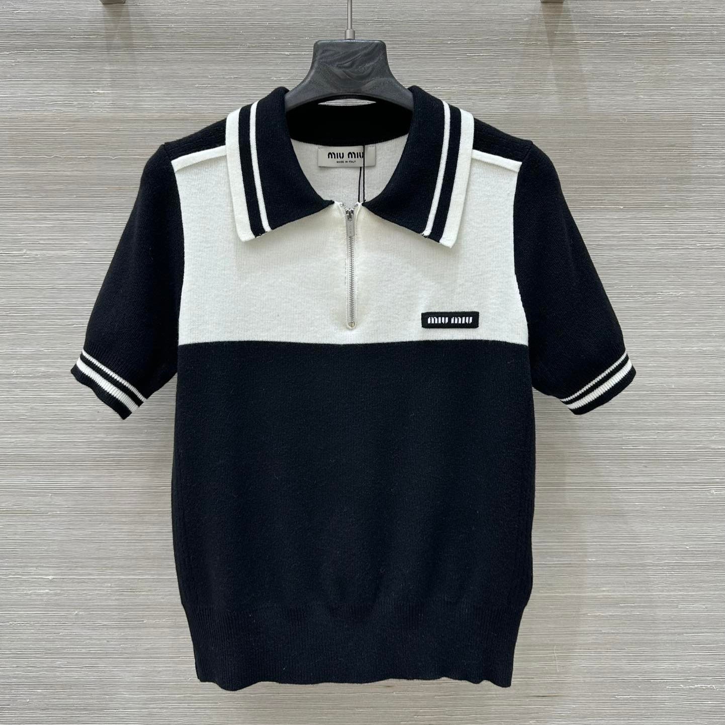 Miu Miu 25 Polo Collar Short-sleeved Top Black White  Tencel