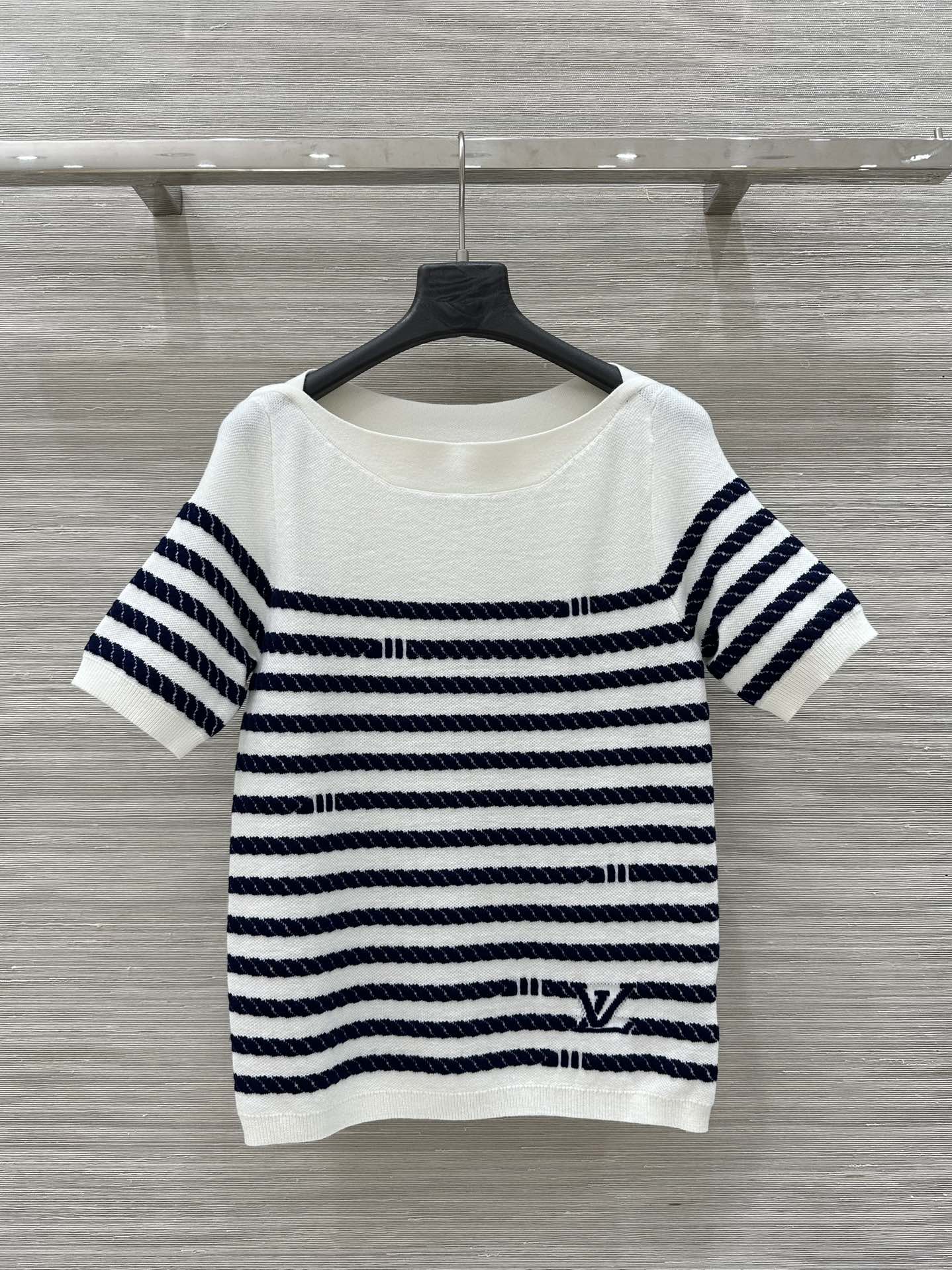 LV 25  Button Rope Short-Sleeved Shirt White Blue Wool