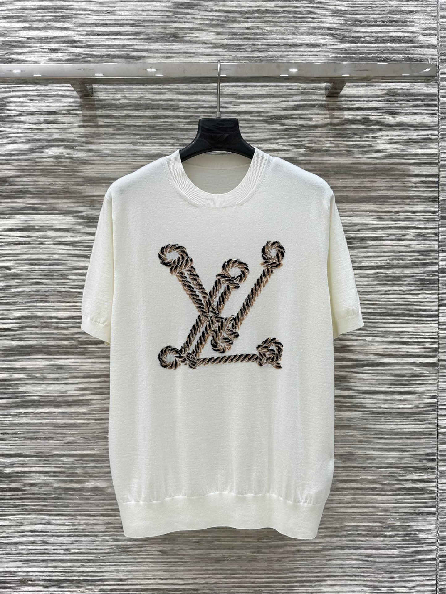 LV 25 Button Rope Jacquard Knitted T-Shirt White Wool Polyester