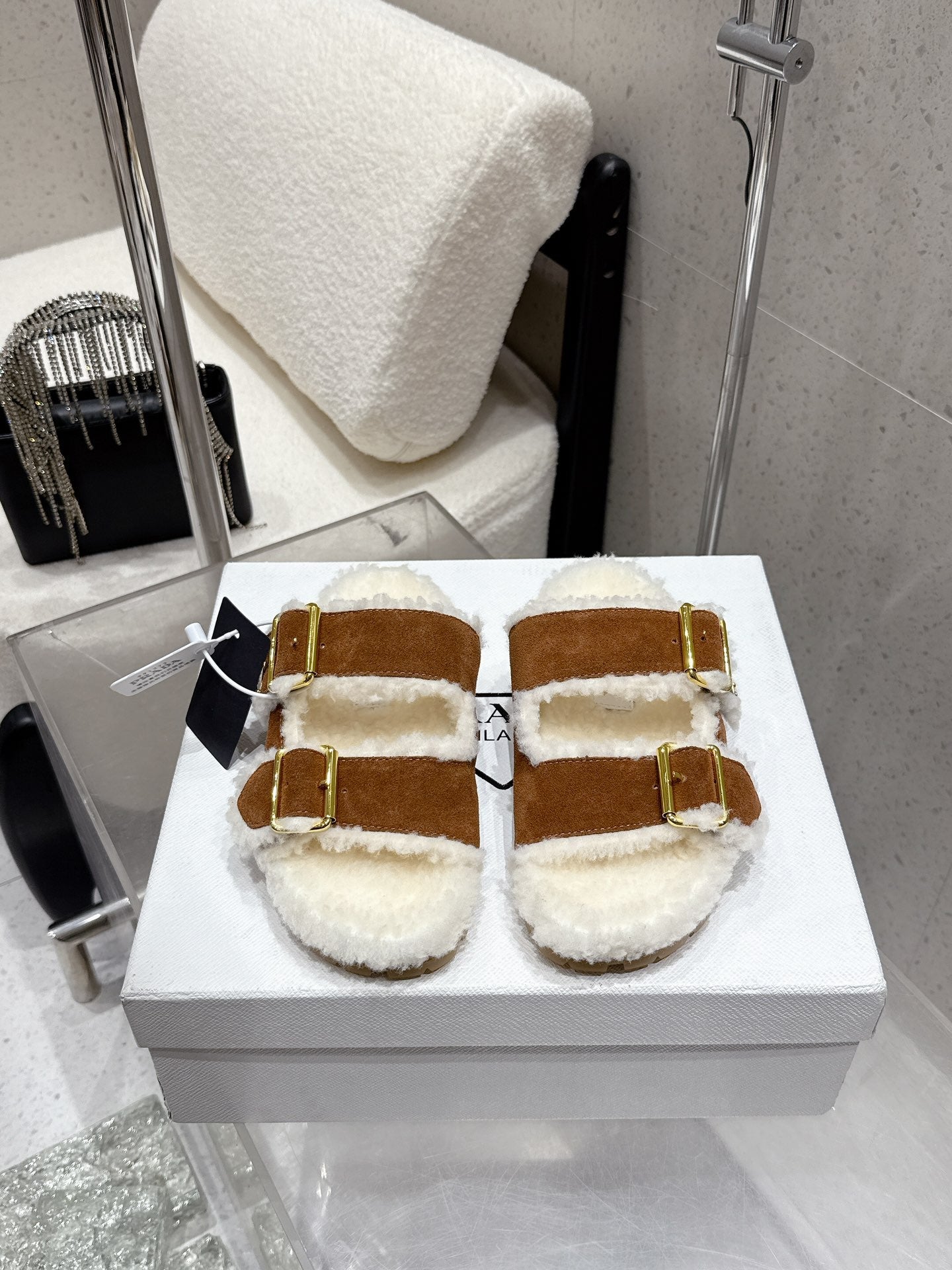 Pra 2025 Sandal Brown White Suede Wool 554329