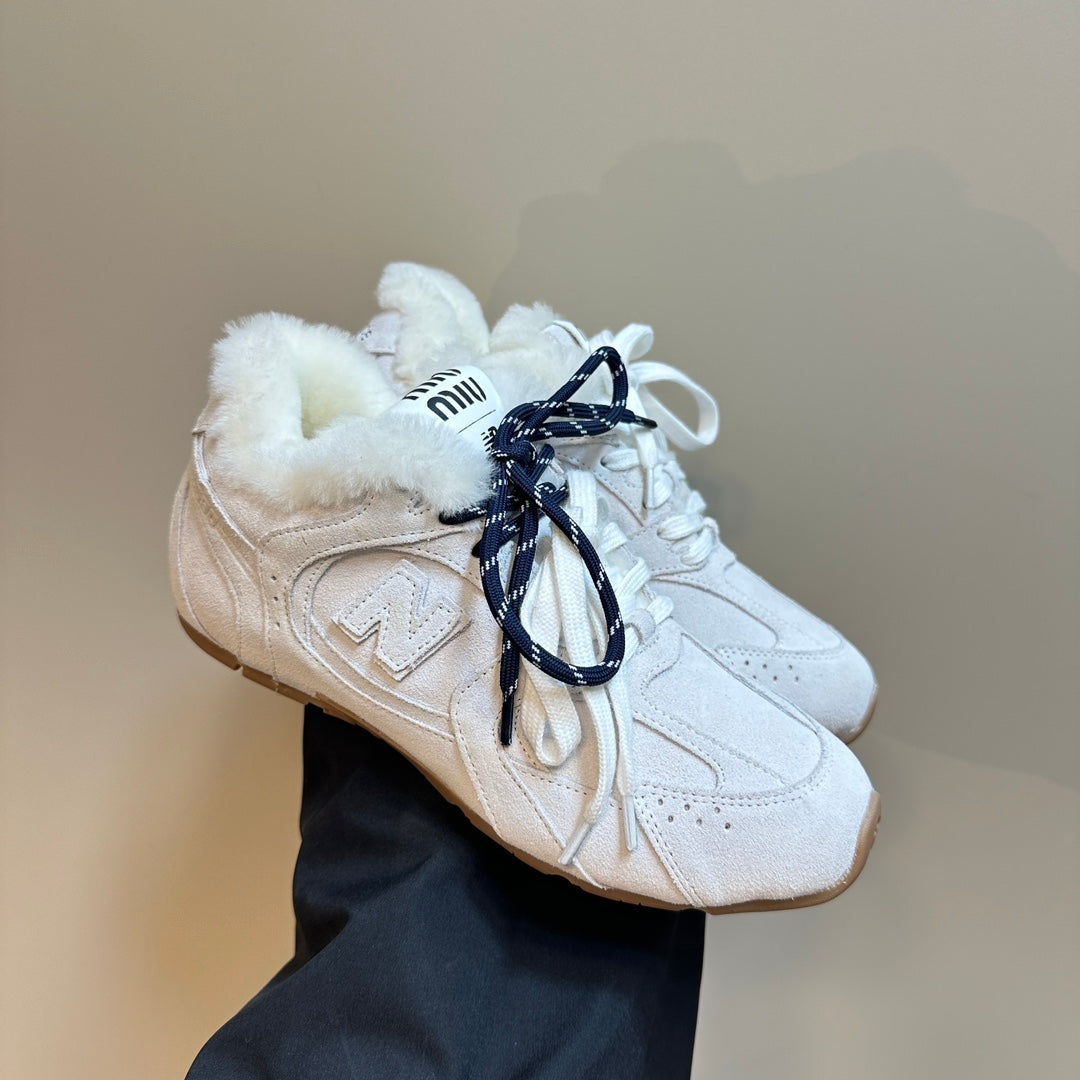 Miu x Balance 530 SL Sneakers White Fleece Lining Suede