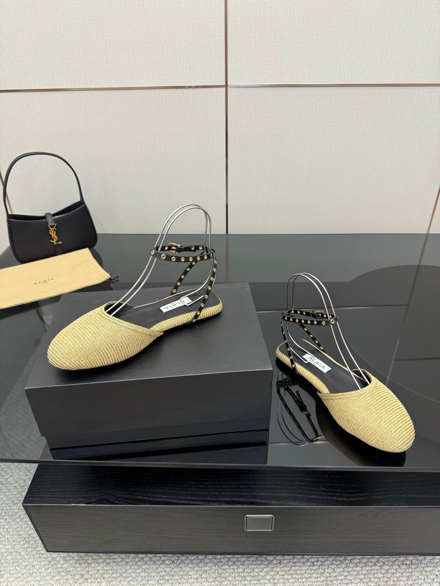 ALAIA flat slippers golden beige sheepskin 389629