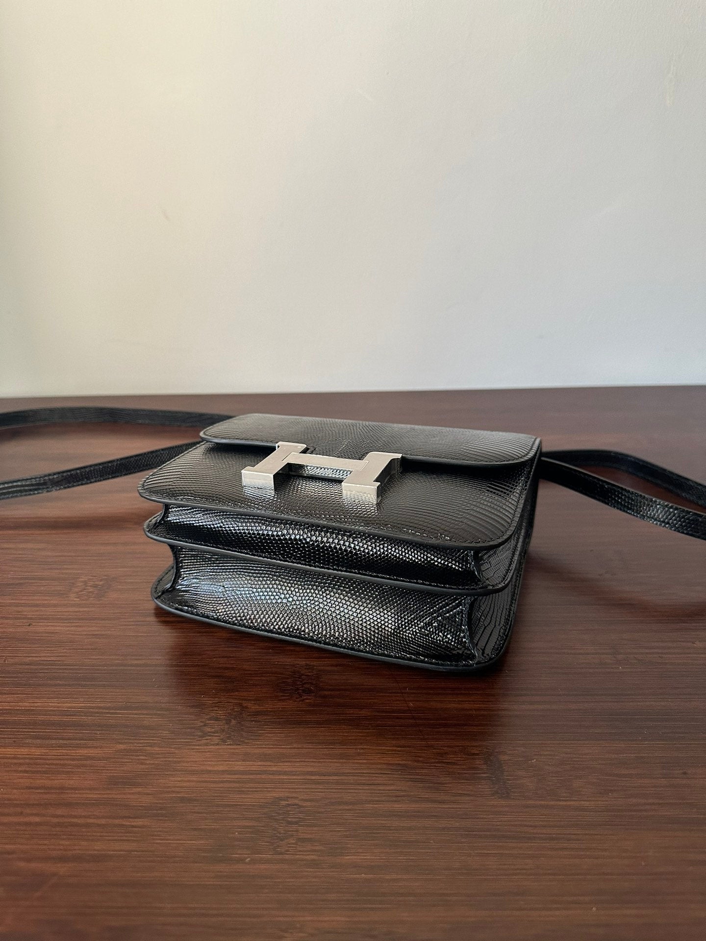 CONSTANCE 18 BLACK LIZARD SILVER HARDWARE