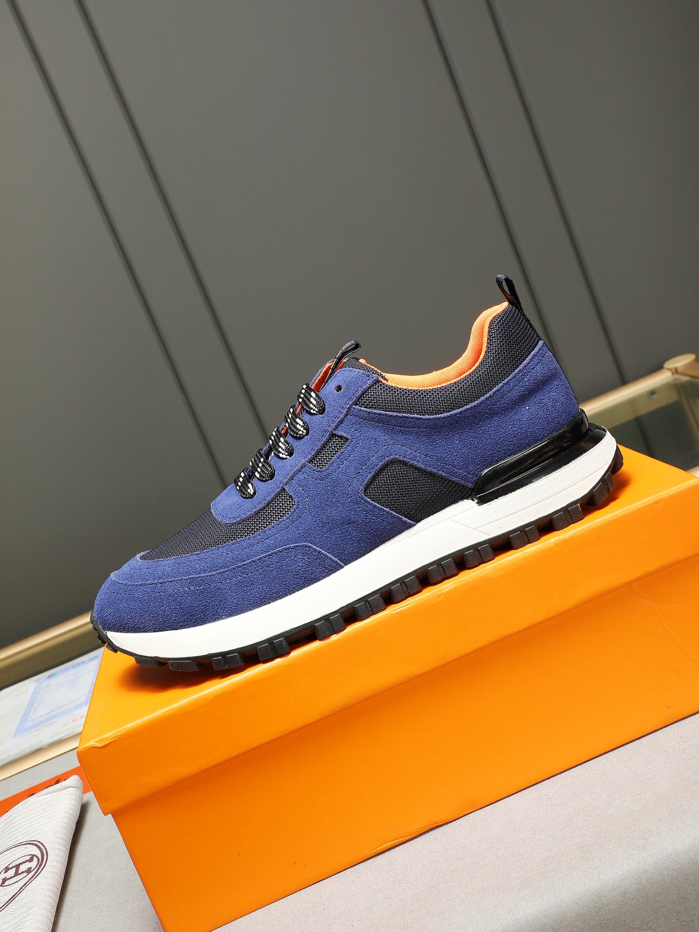 HM Men's Sneaker Blue Suede 619319