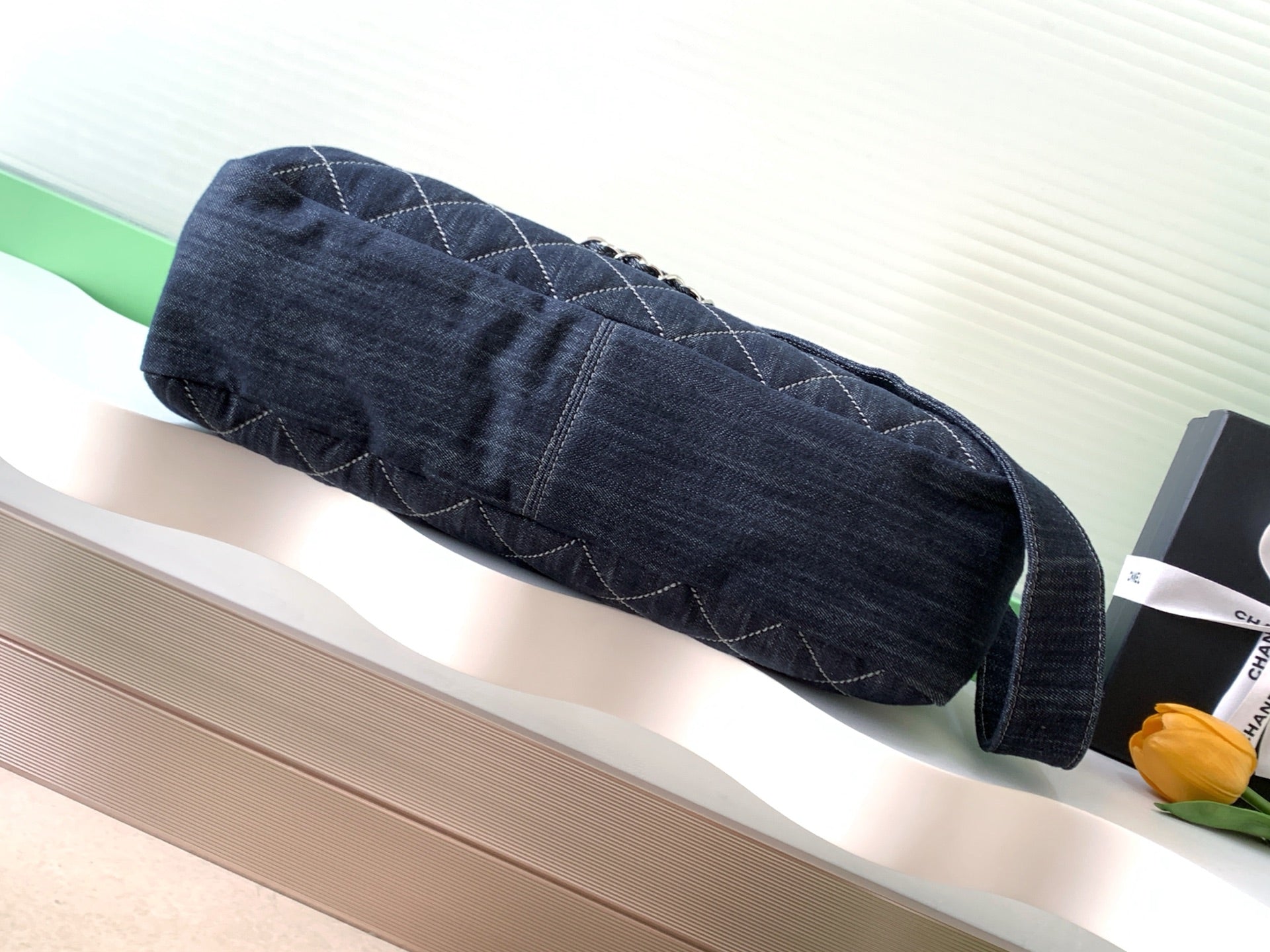 Chanel 25 Bag Navy Blue 40cm Denim Fabric 289495