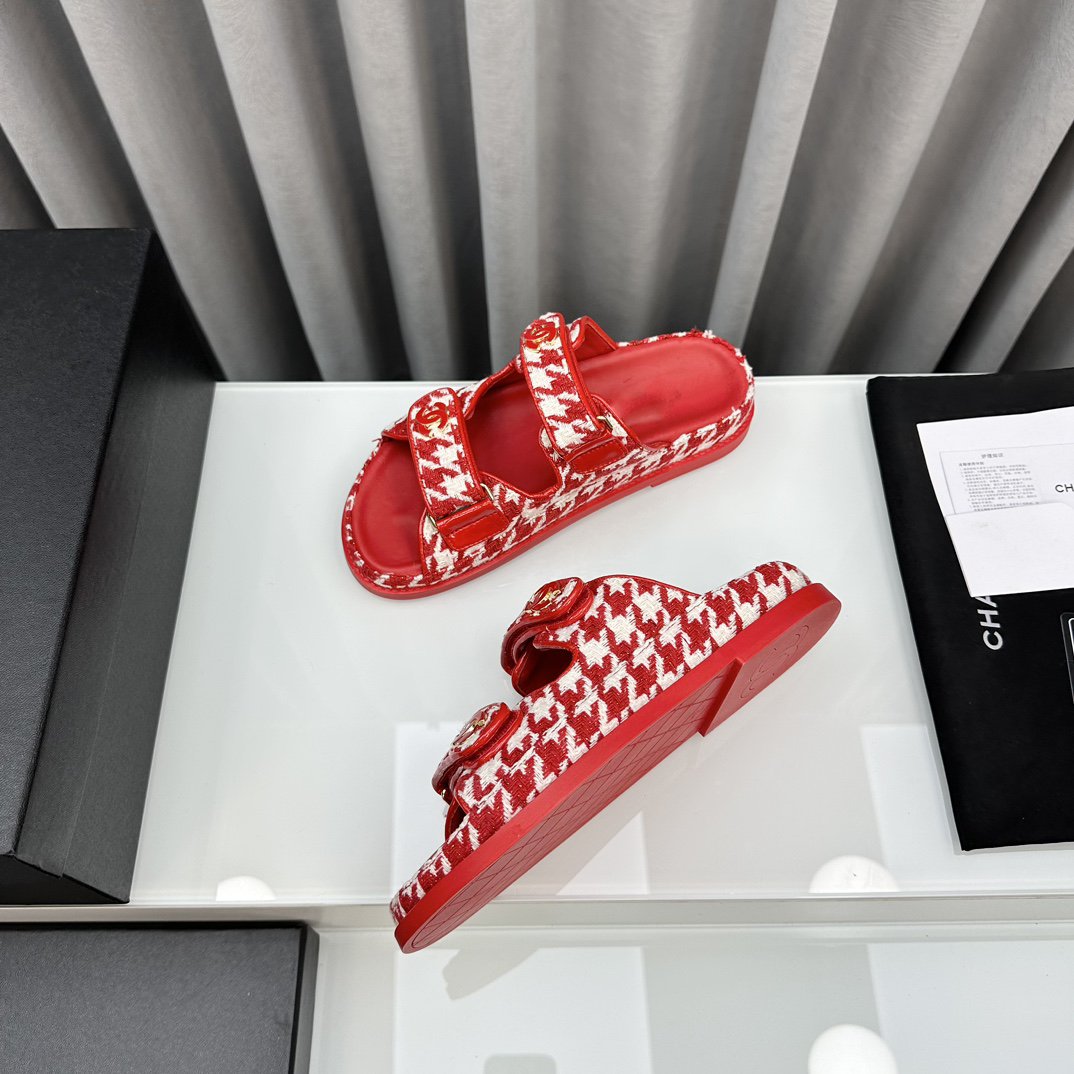 dad sandals red white mules