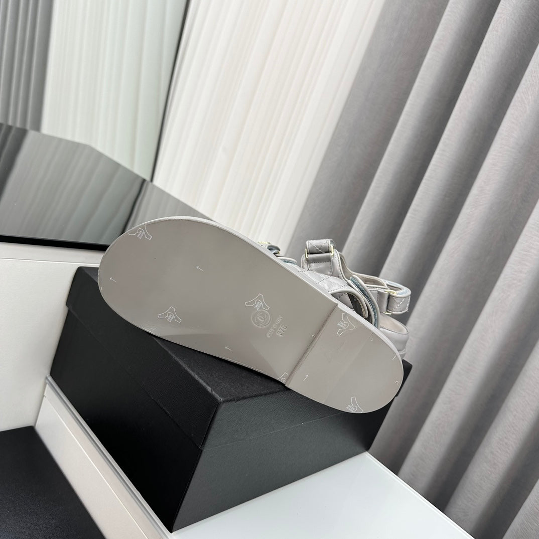 dad sandals grey patent lambskin