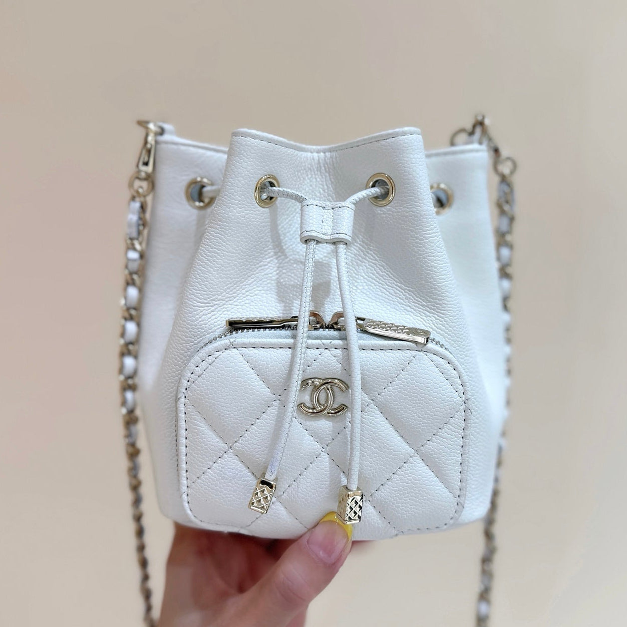 Chanel 2025 Mini Bucket Bag 15cm White Calfskin 343060