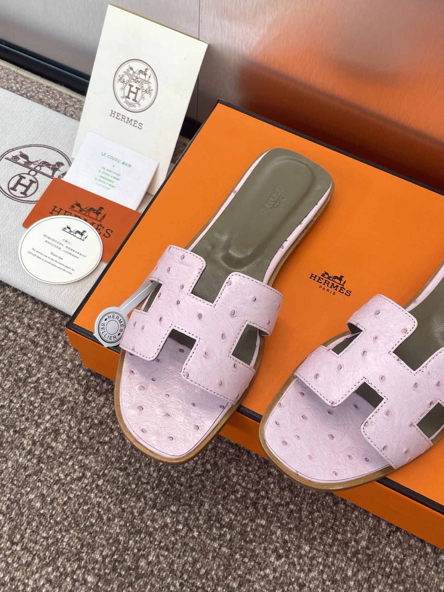 HM Oran Sandals Pink Cowhide 320091