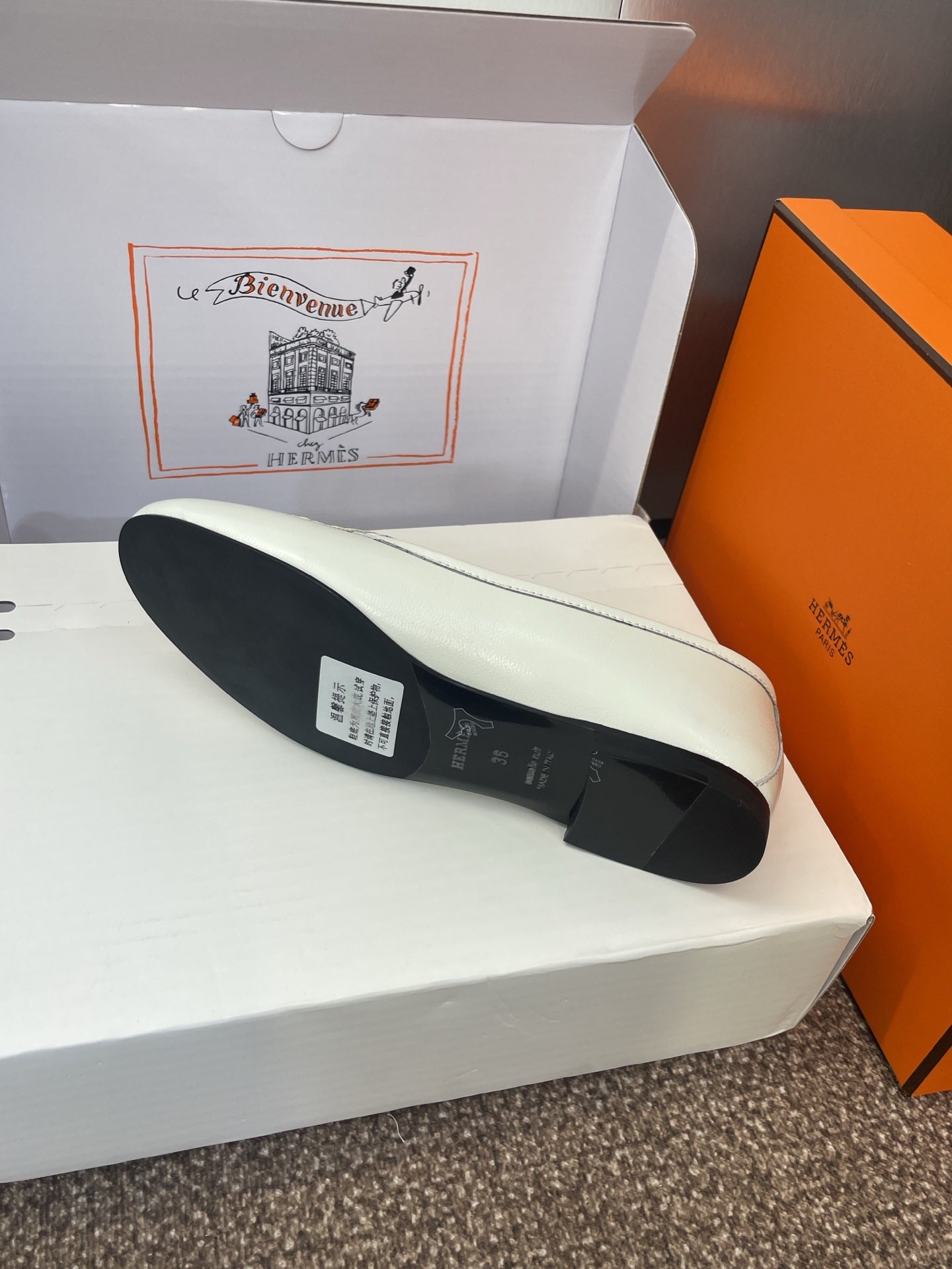 HM 25 Julia Loafer White Calfskin 372945