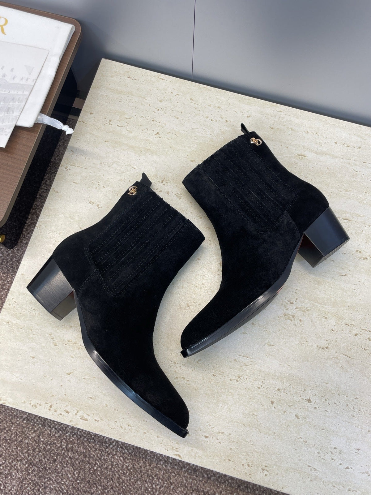 Dior 2025 D-West Chelsea Boots Black Suede 508543