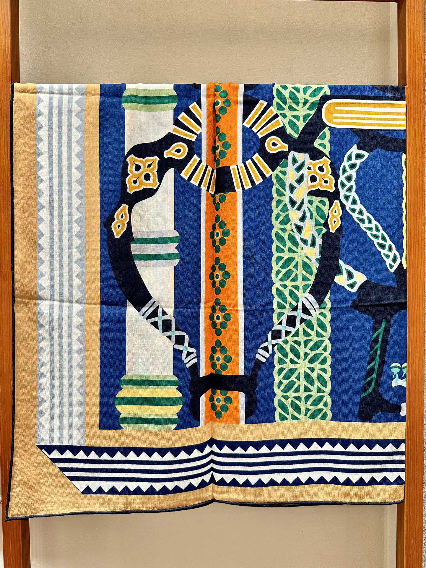 Fantaisie d'Etriers Shawl 140 CM Green Mix Blue Colorful Silk