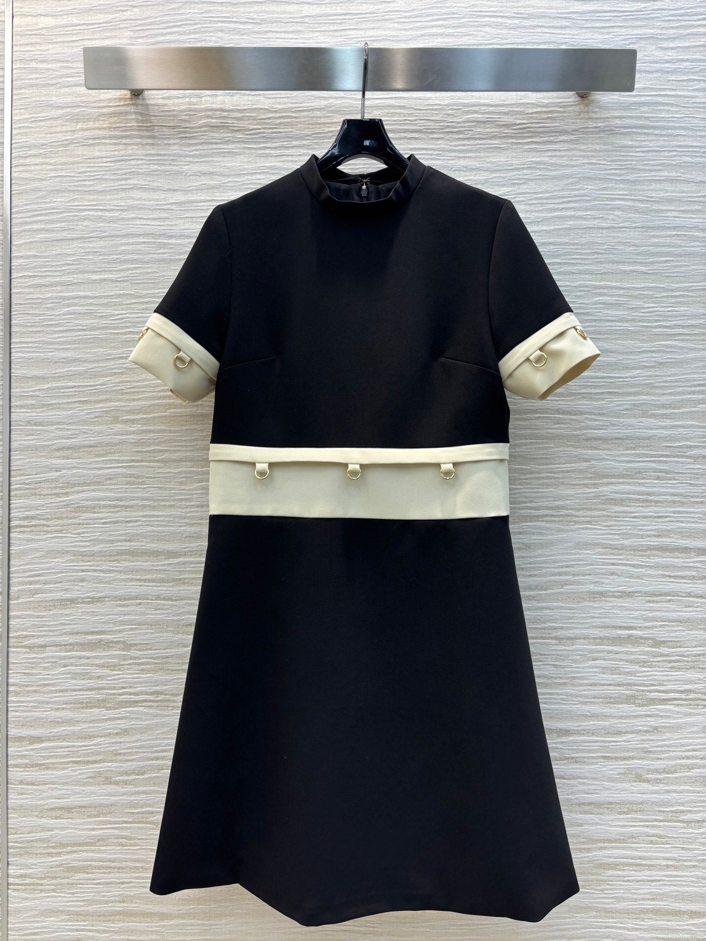 Prada 25 Patchwork Short-sleeved Dress Black mix Beige Cotton