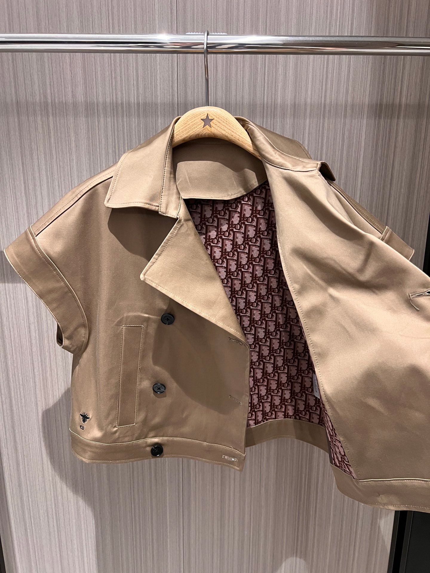 CD Shoulder Vest Jacket Beige Polyester