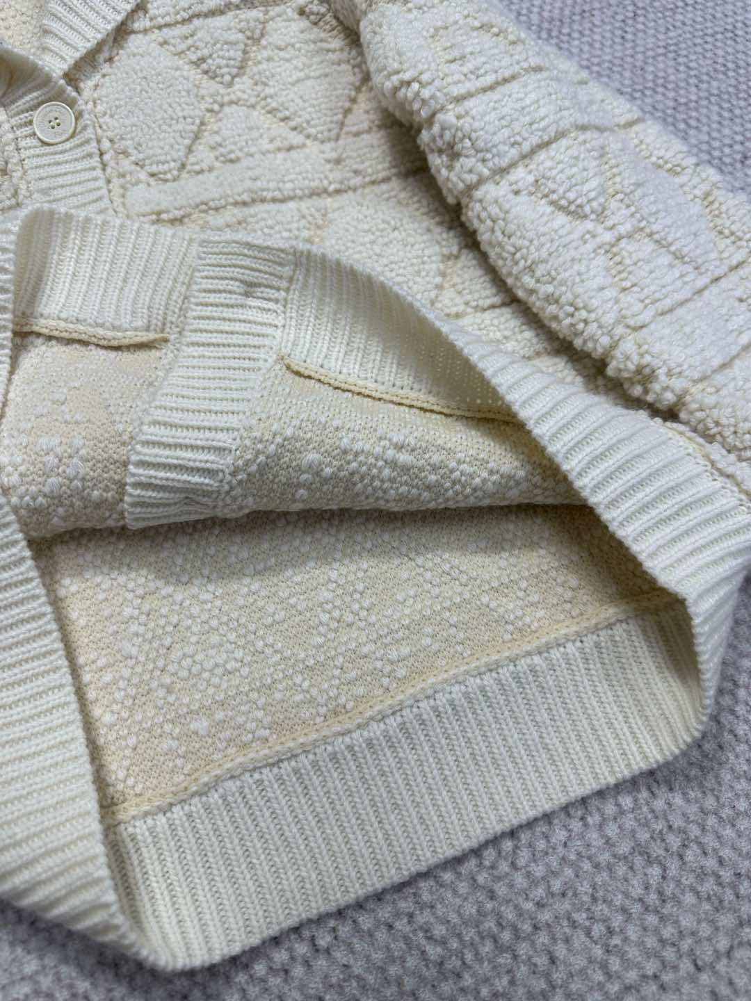 CD Plaid Knitted Jacket White Wool