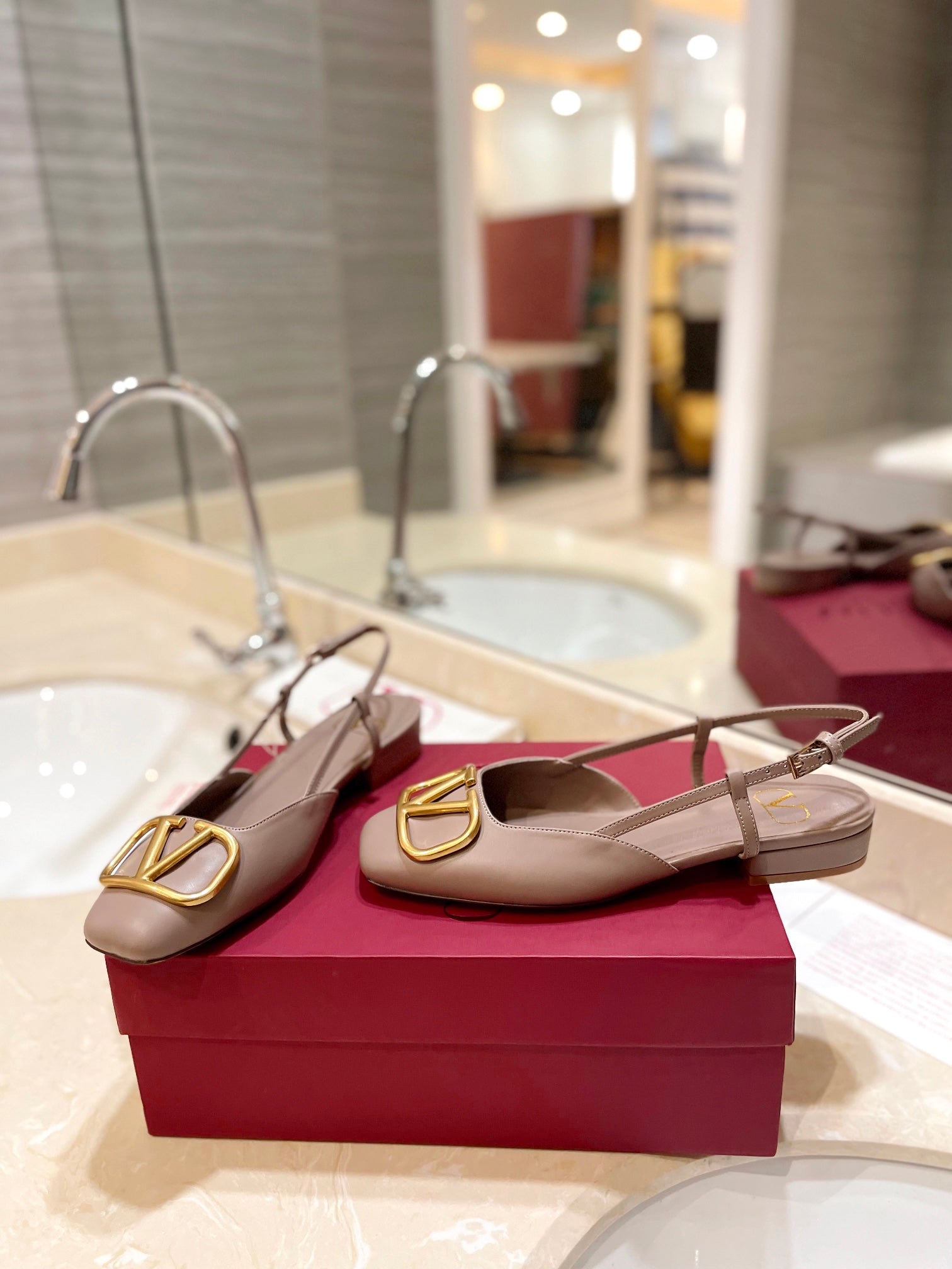 VLOGO ROSE CANNELLE LEATHER SLINGBACK FLATS