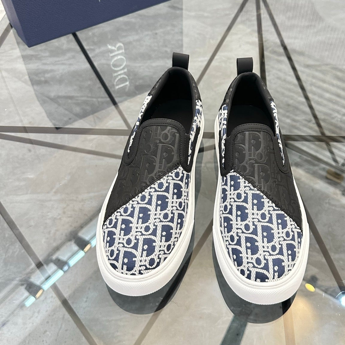 CD Slip on loafer Black Blue Cowhide Fabric 647996