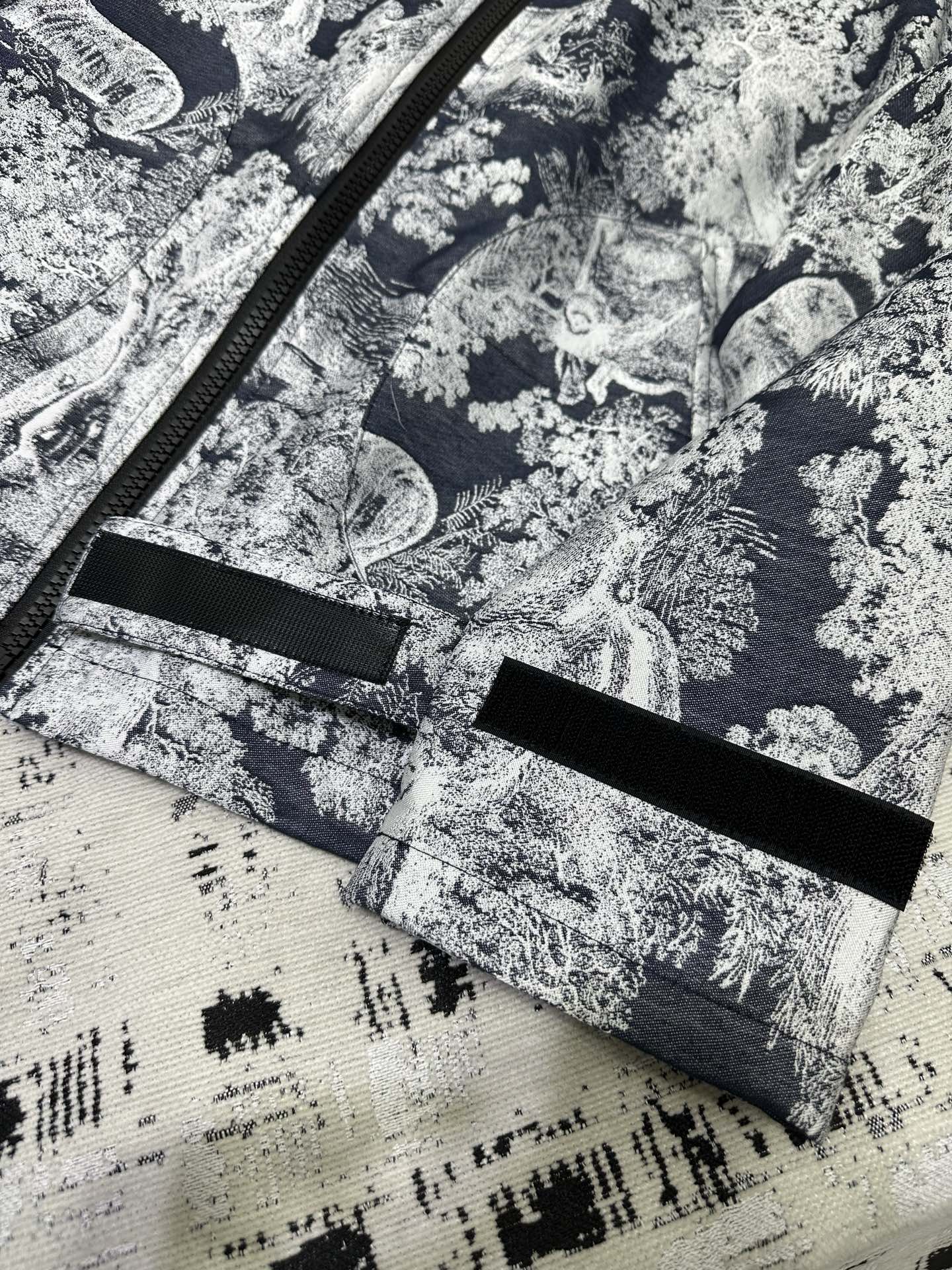 CD 25 Tiger Garden Jacket Blue Polyester