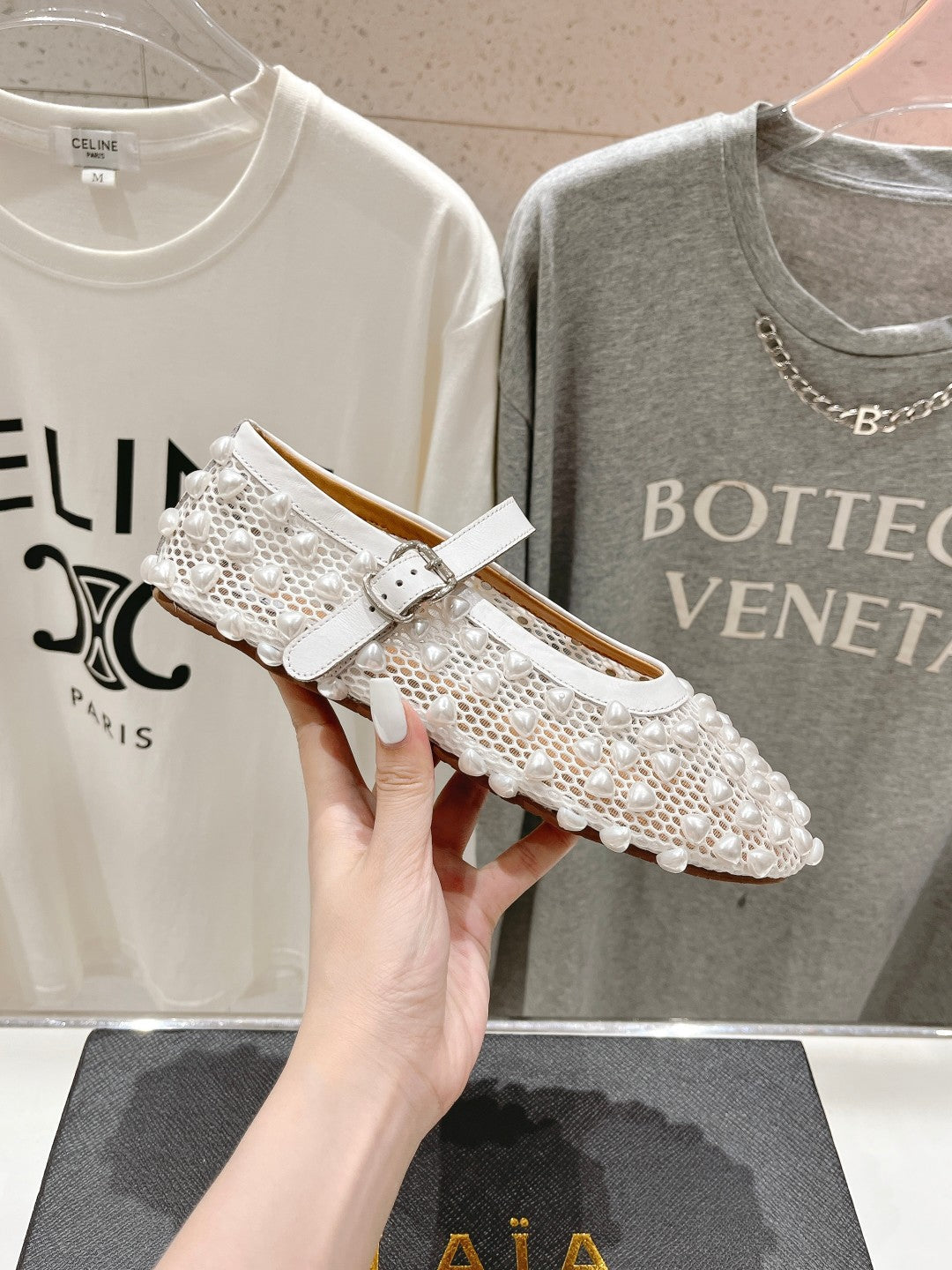 ALAIA PEARL MARY JANE SHOES IN WHITE MESH AND CALFSKIN