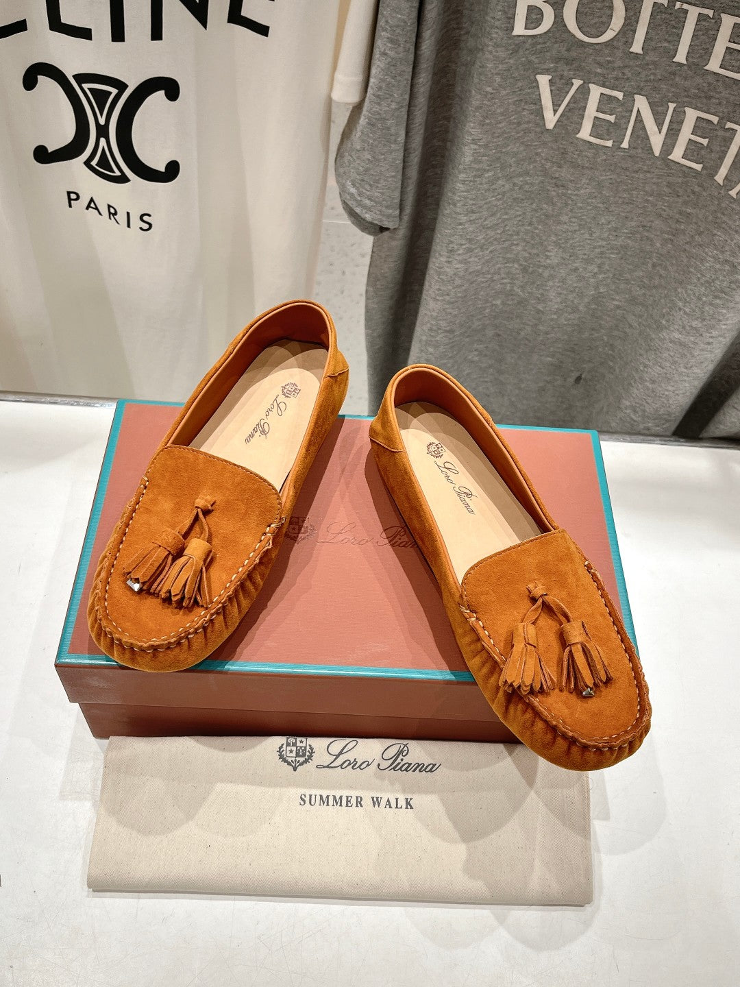 dot sole walk mocassin brown suede