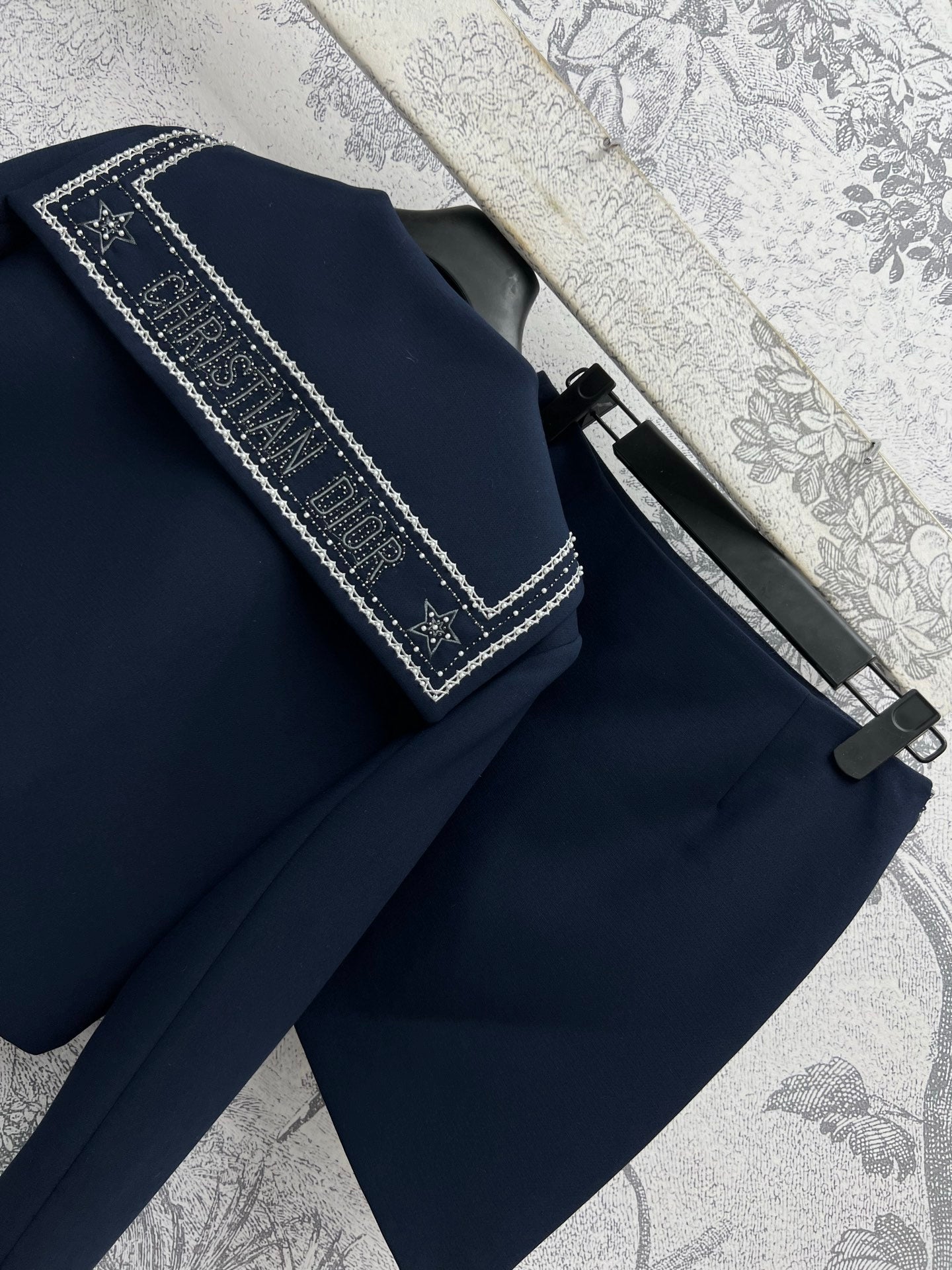 CD 25 Suit Navy Blue Polyester