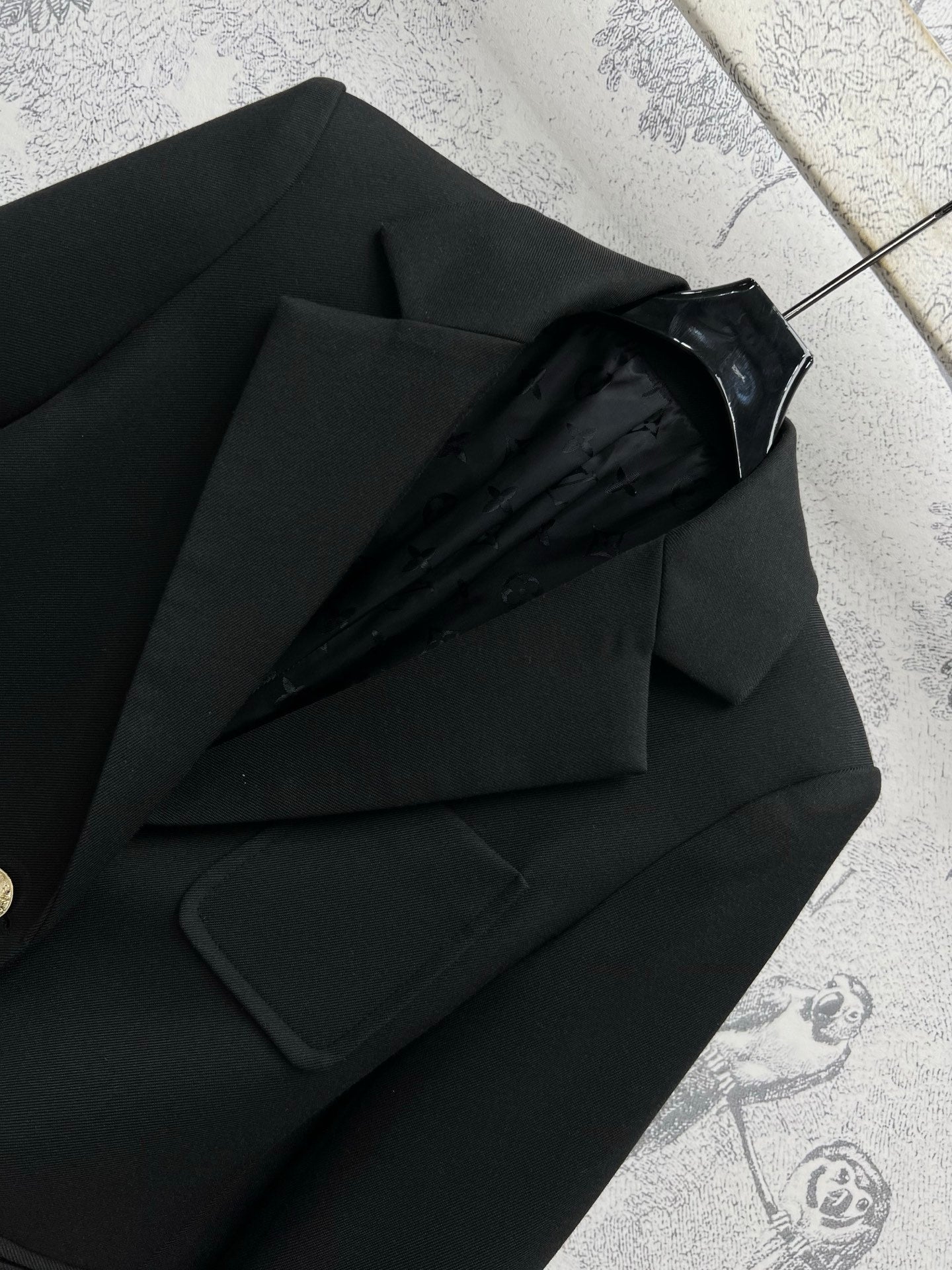 LV 25 Flower Vest Black Polyamide Wool