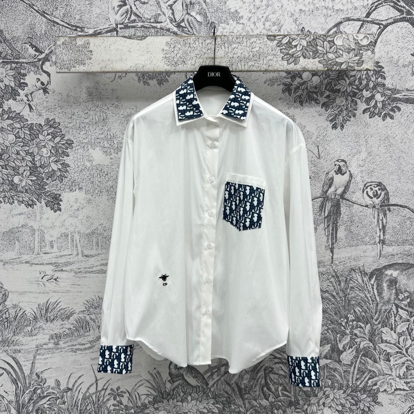 CD 25 Shirt White Blue Polyester