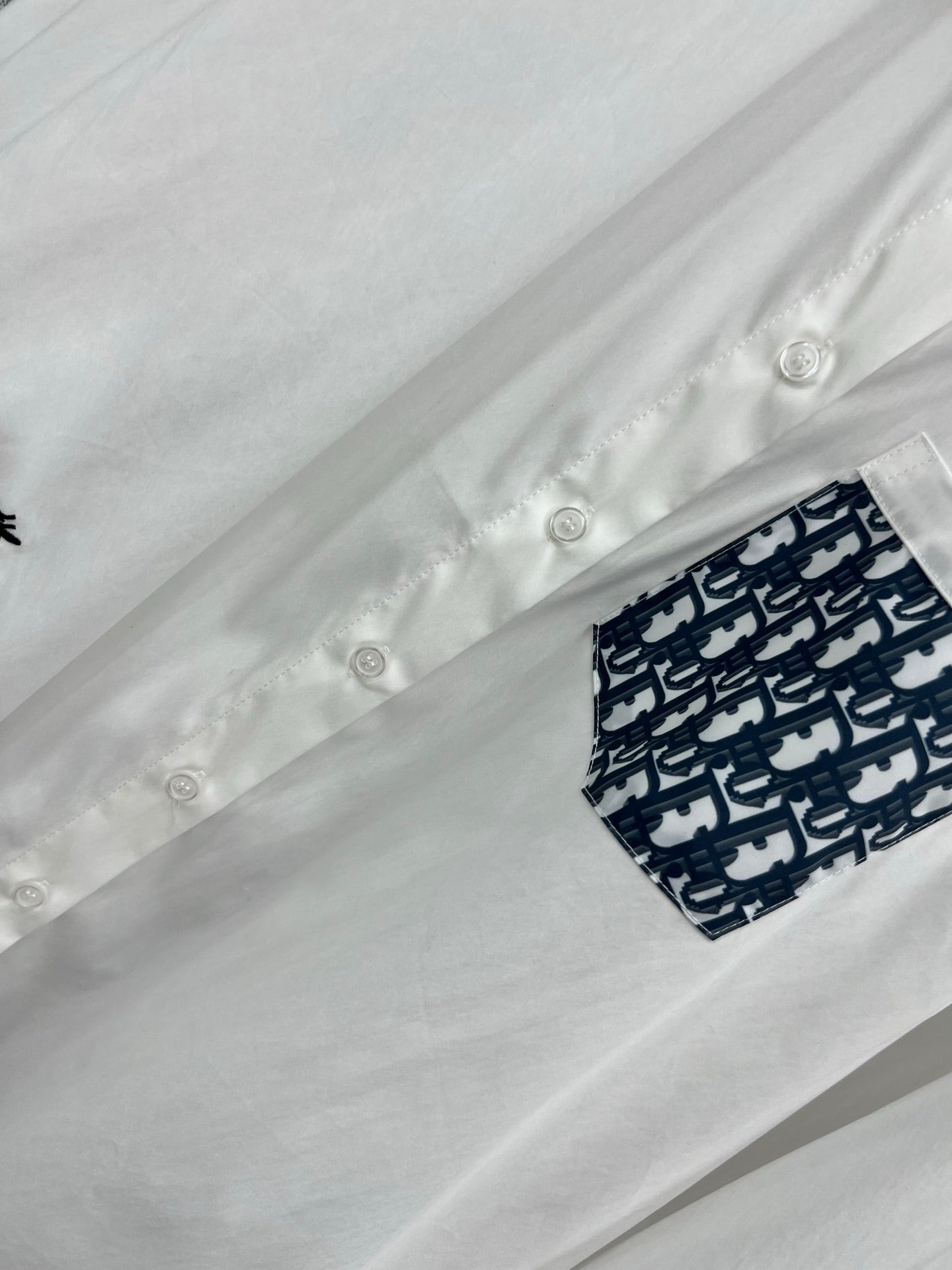 CD 25 Shirt White Blue Polyester