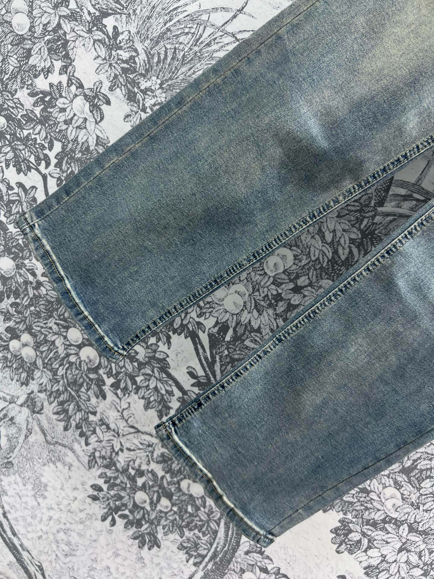 Joewe 25 Chain-decorated Jeans Blue Cotton Fabric